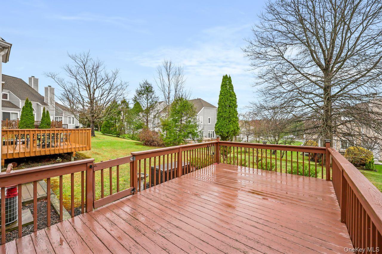 Single Family Fairway  Putnam County, NY 10512, MLS-980945-24