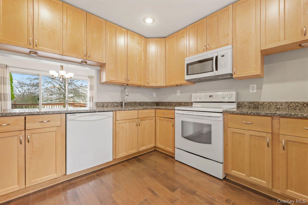 Single Family Fairway  Putnam County, NY 10512, MLS-980945-5