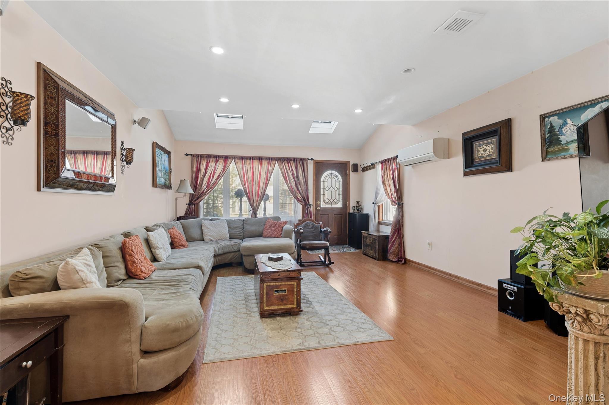 Single Family Jordan  Queens, NY 11358, MLS-980952-2