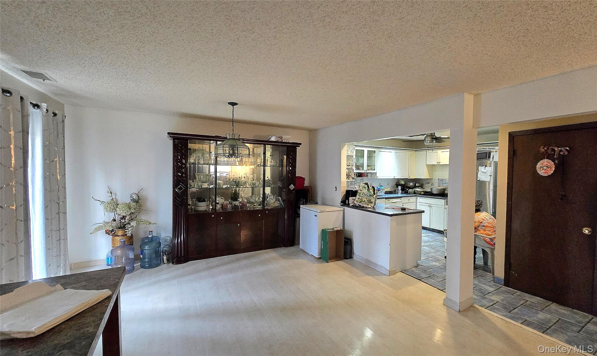 Condo Redwood Orange County, NY 10930, MLS-980963-6