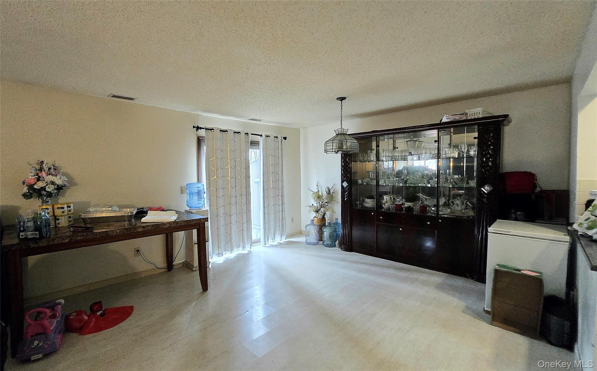 Condo Redwood Orange County, NY 10930, MLS-980963-7