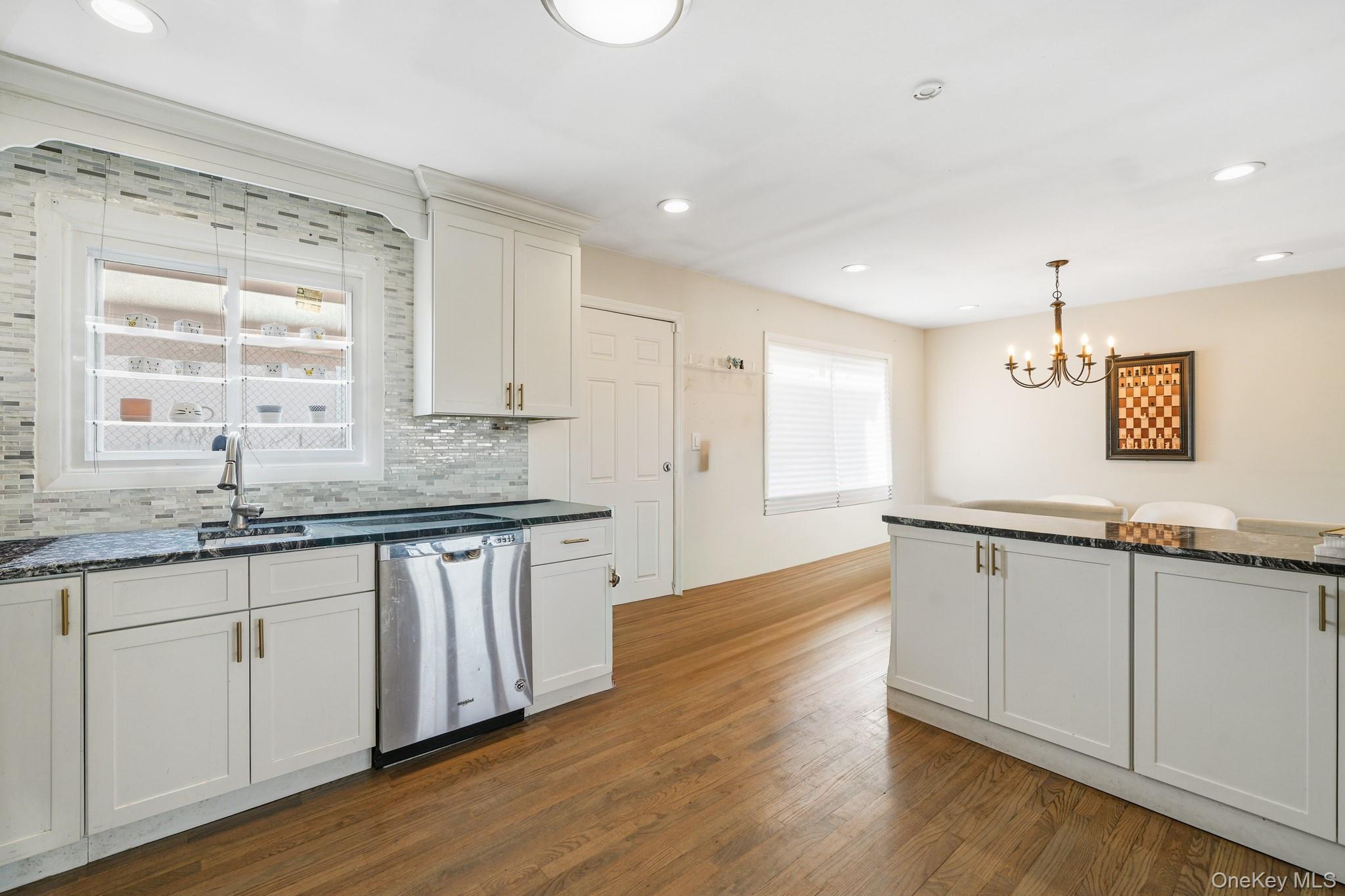 Single Family Dickinson  Rockland County, NY 10960, MLS-980982-18