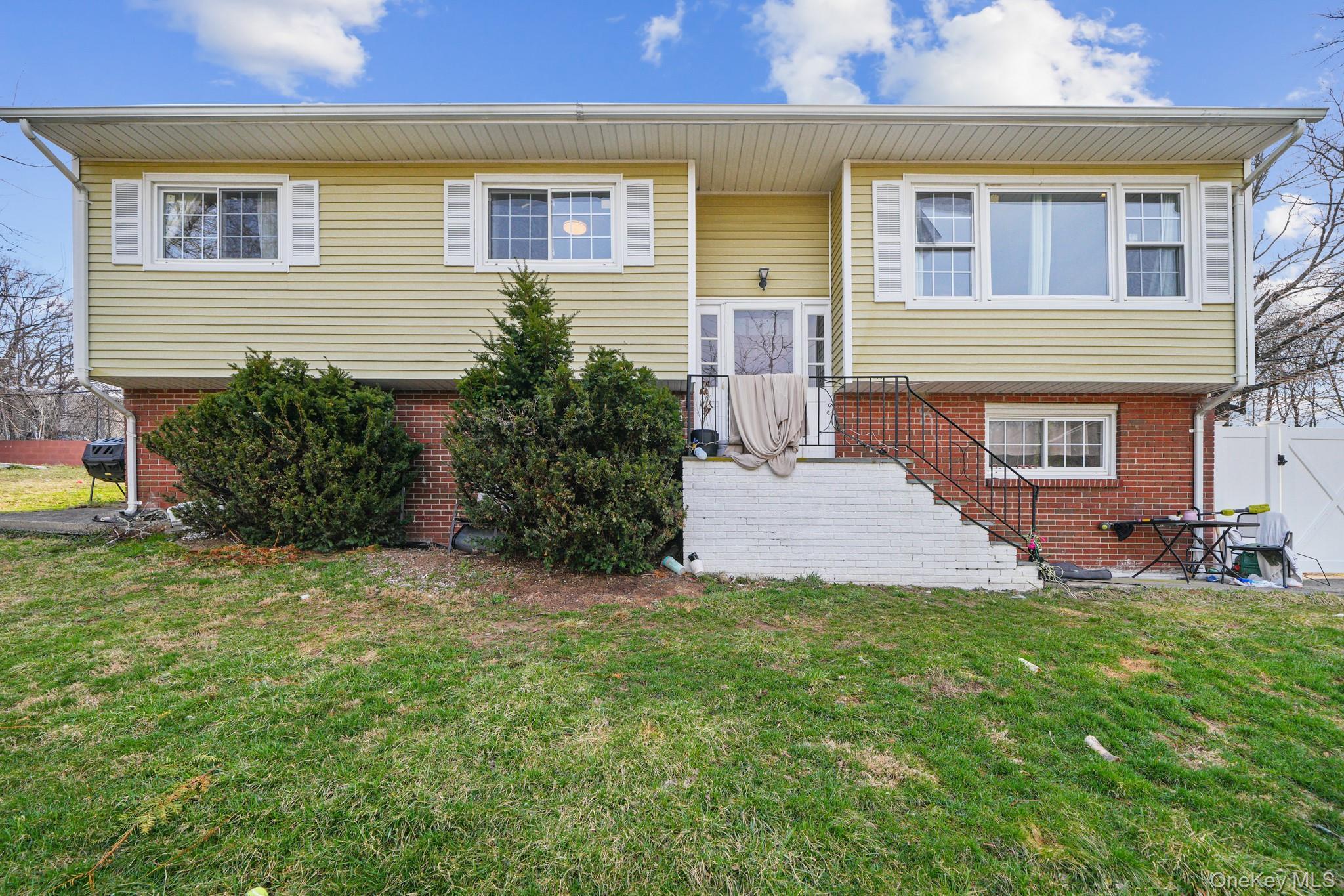 Single Family Dickinson  Rockland County, NY 10960, MLS-980982-2