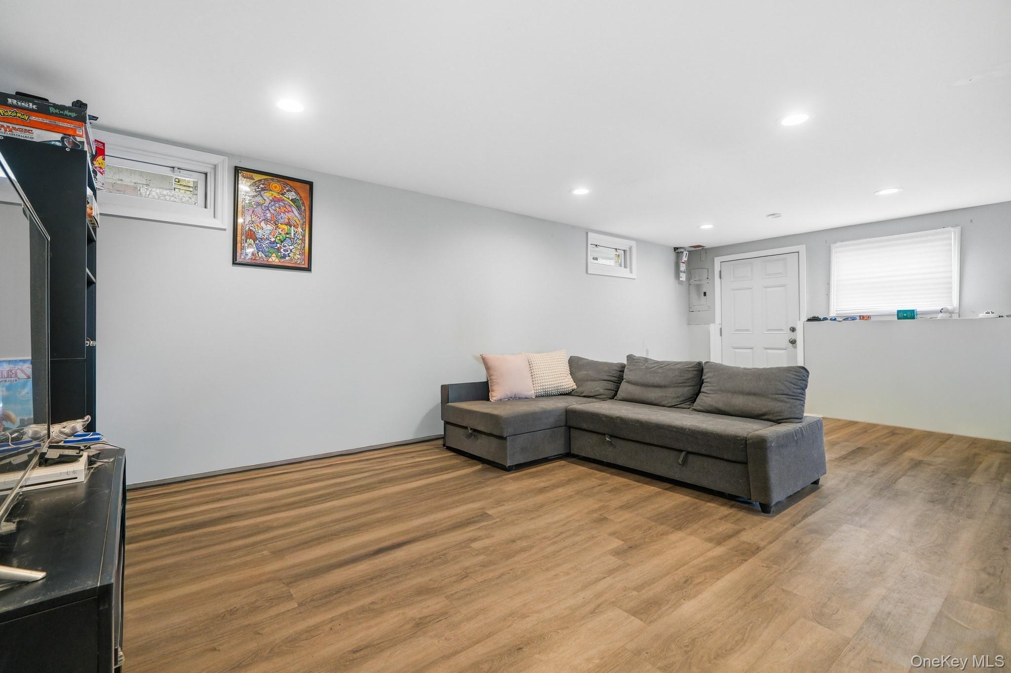Single Family Dickinson  Rockland County, NY 10960, MLS-980982-27