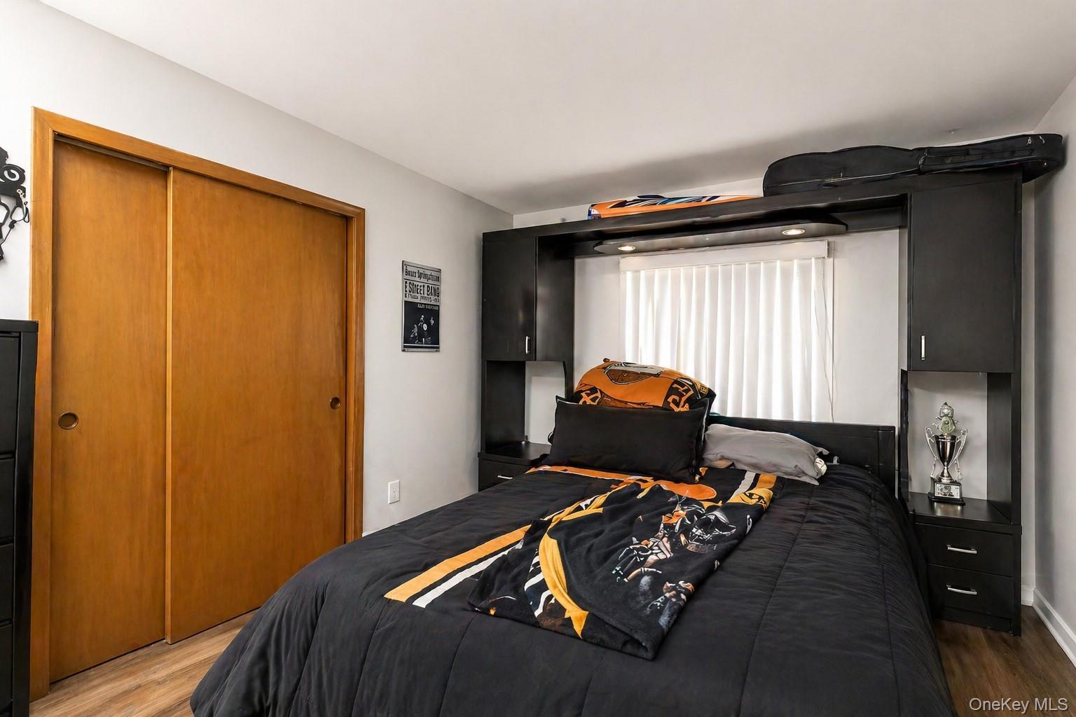 Single Family Seaford Road Suffolk County, NY 11951, MLS-980986-12