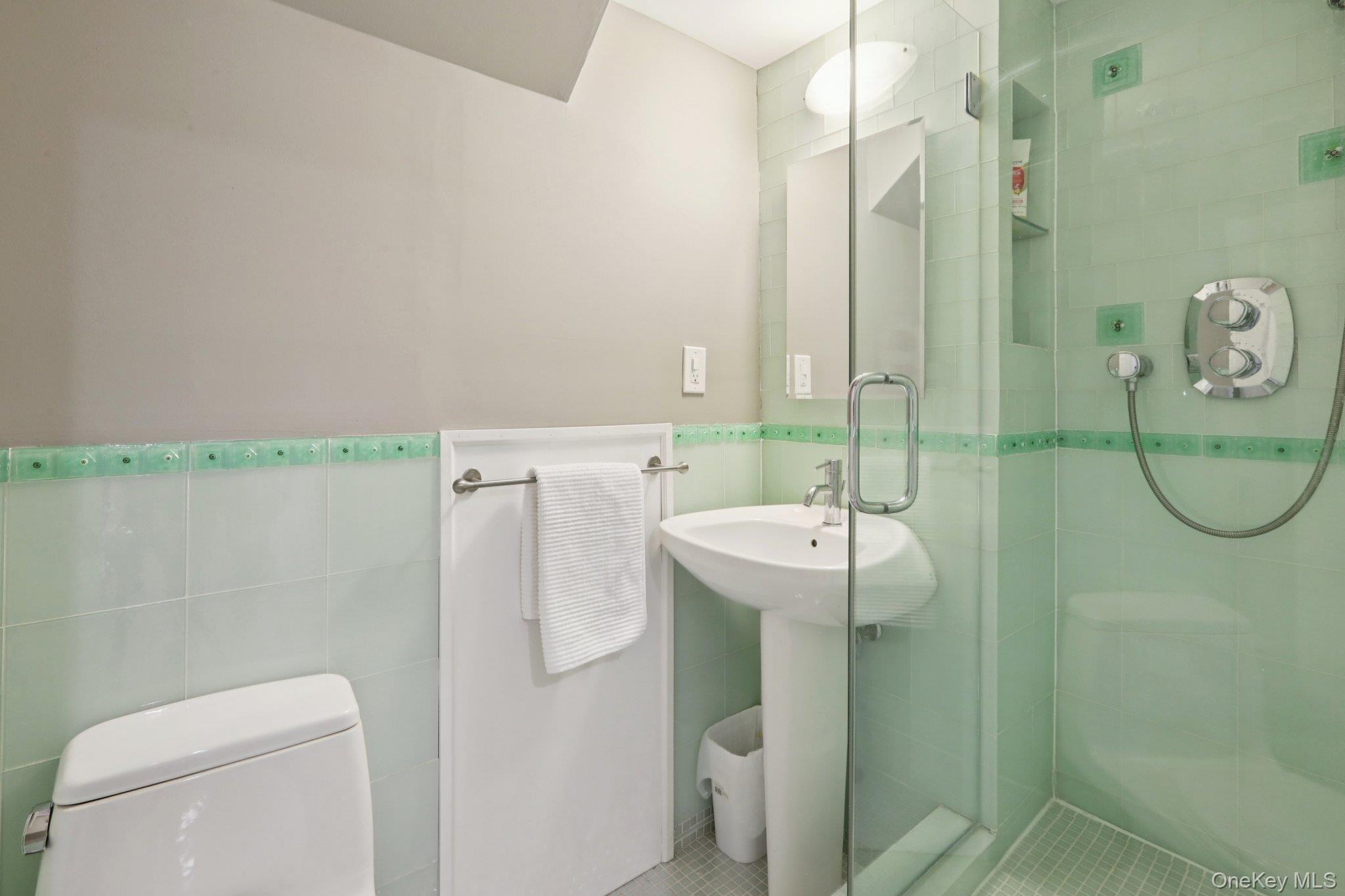 Condo Village Rockland County, NY 10954, MLS-980991-32