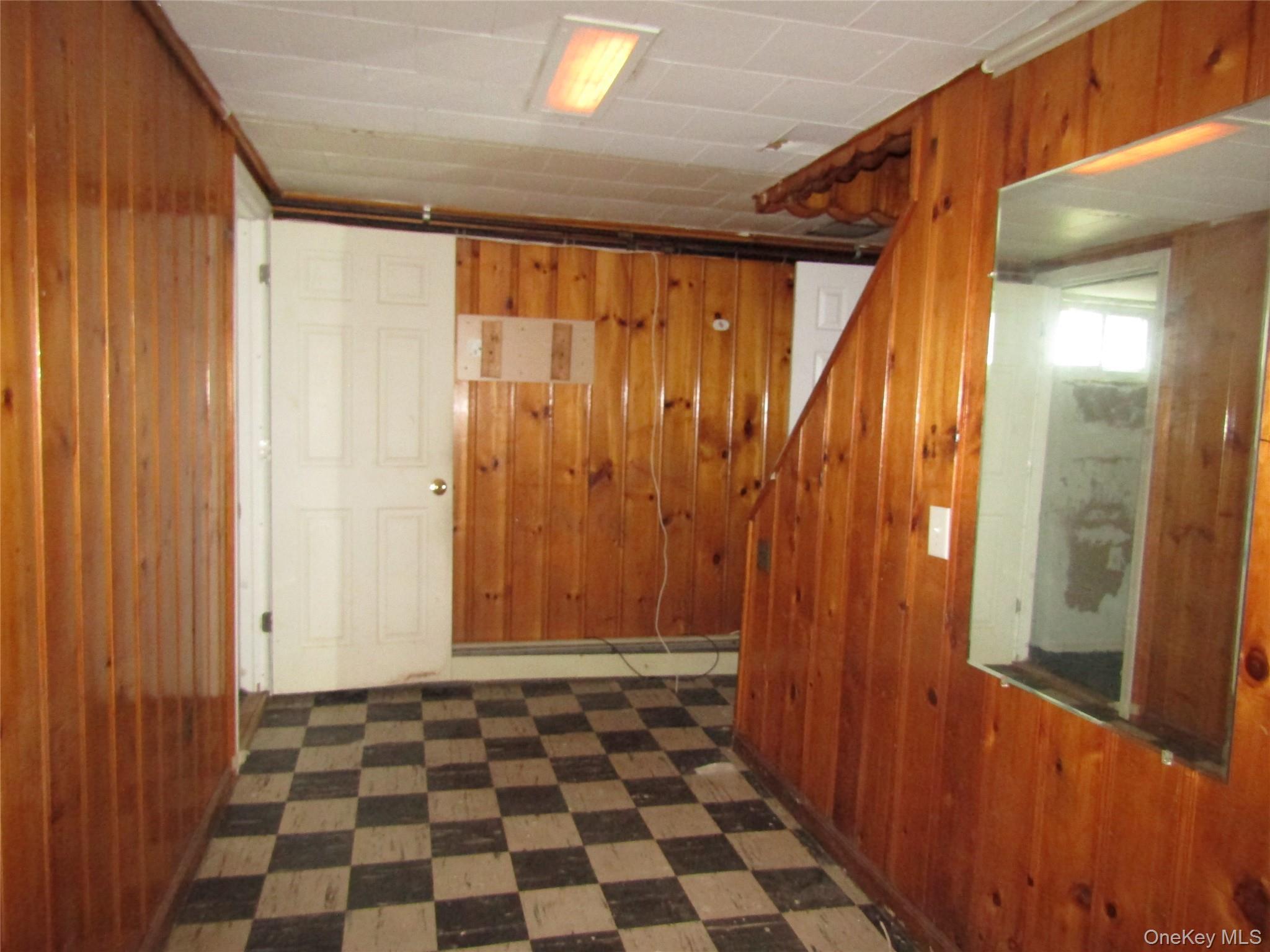 Single Family Ruth Nassau County, NY 11563, MLS-981027-11