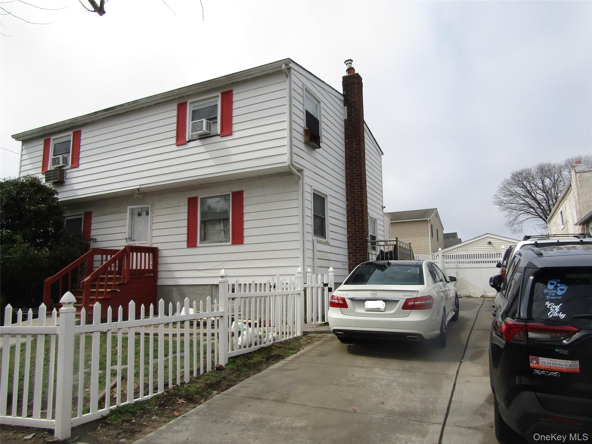 Single Family Ruth Nassau County, NY 11563, MLS-981027-2