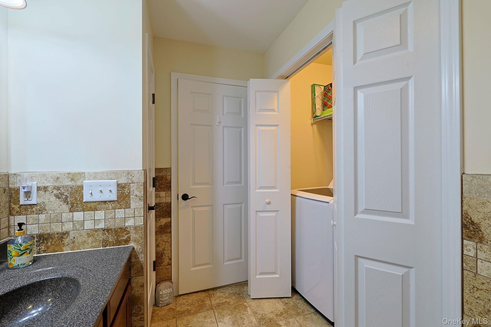 Single Family Forestburgh  Sullivan County, NY 12737, MLS-981037-20