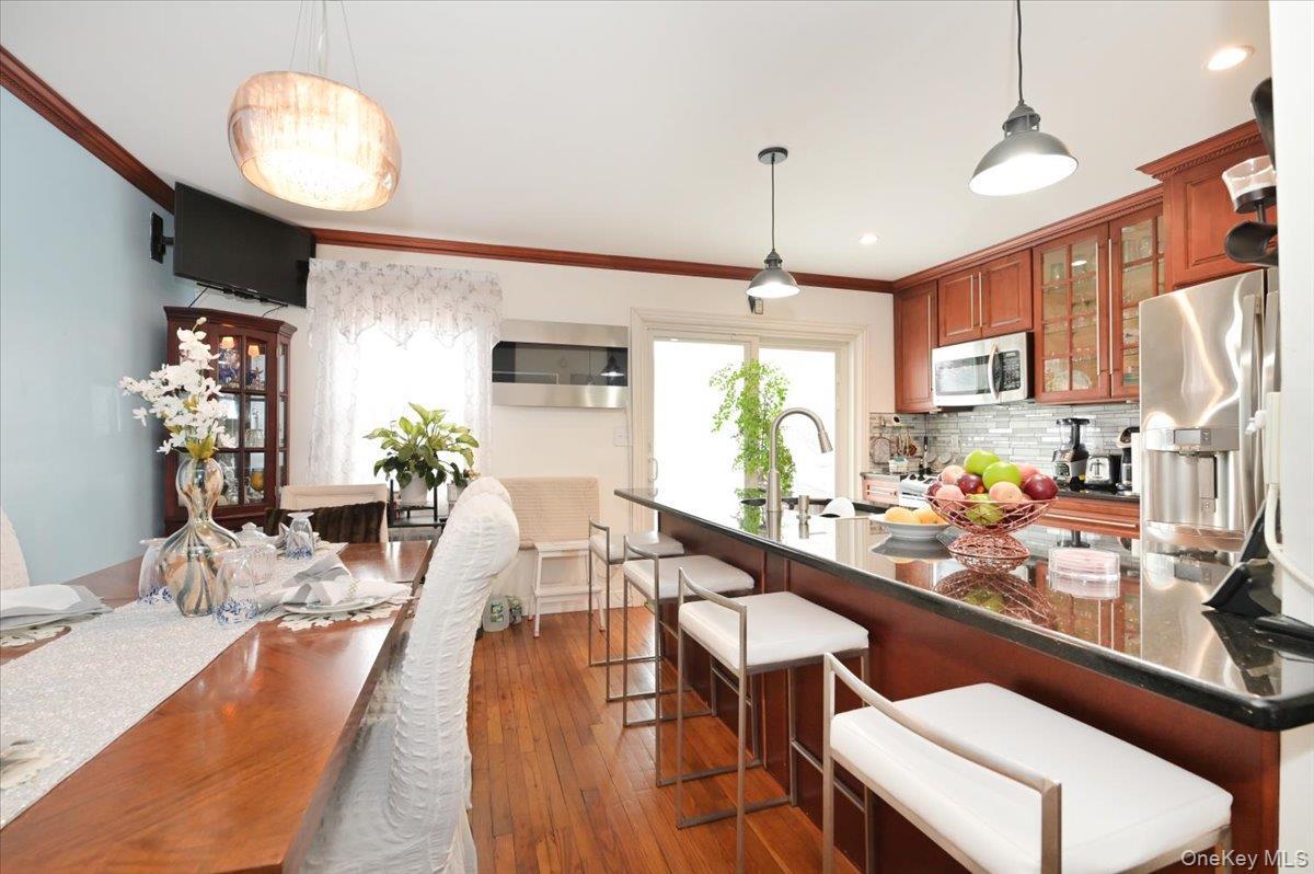 Single Family Beebe  Nassau County, NY 11550, MLS-981043-7