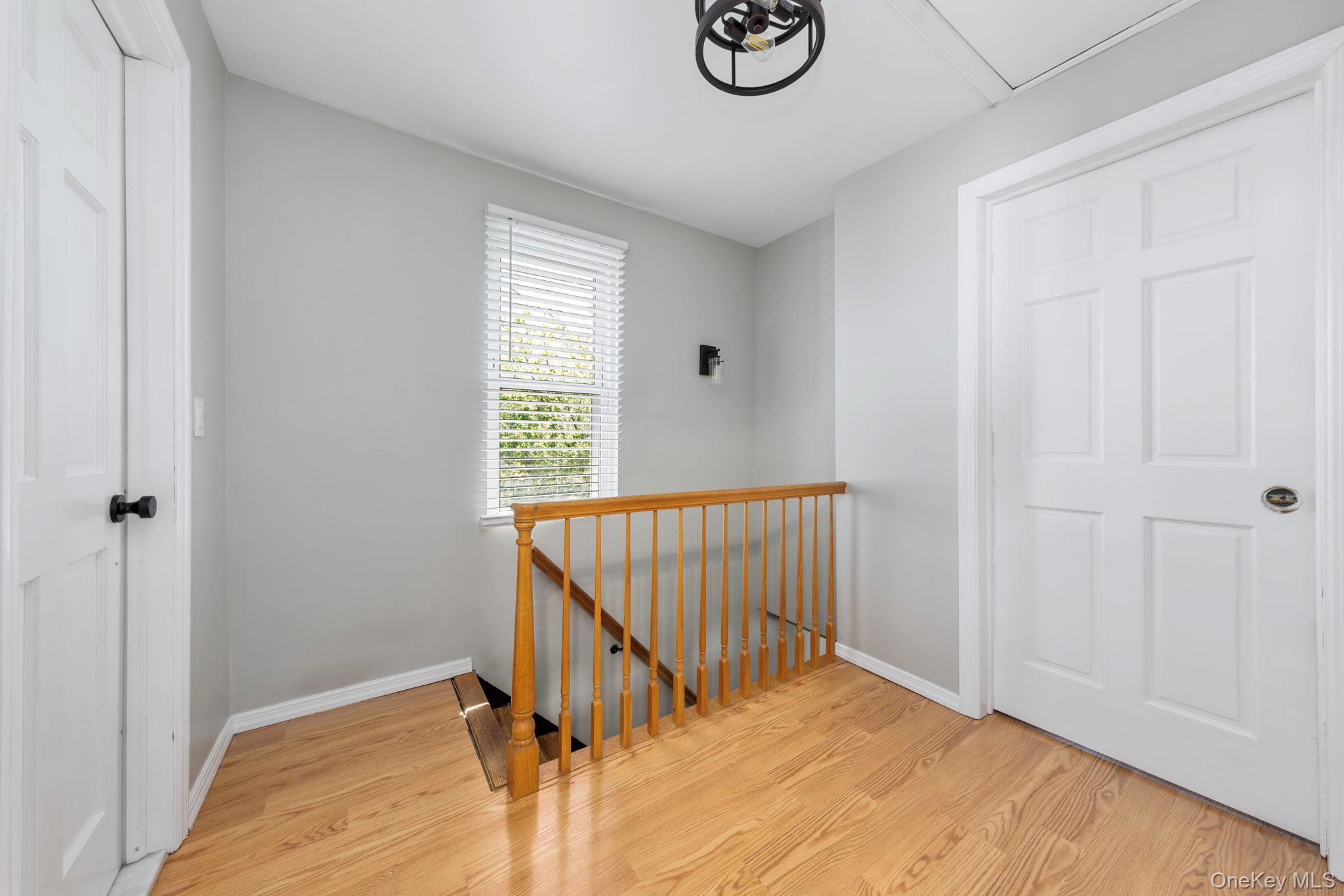 Single Family Clubhouse  Nassau County, NY 11710, MLS-981048-11