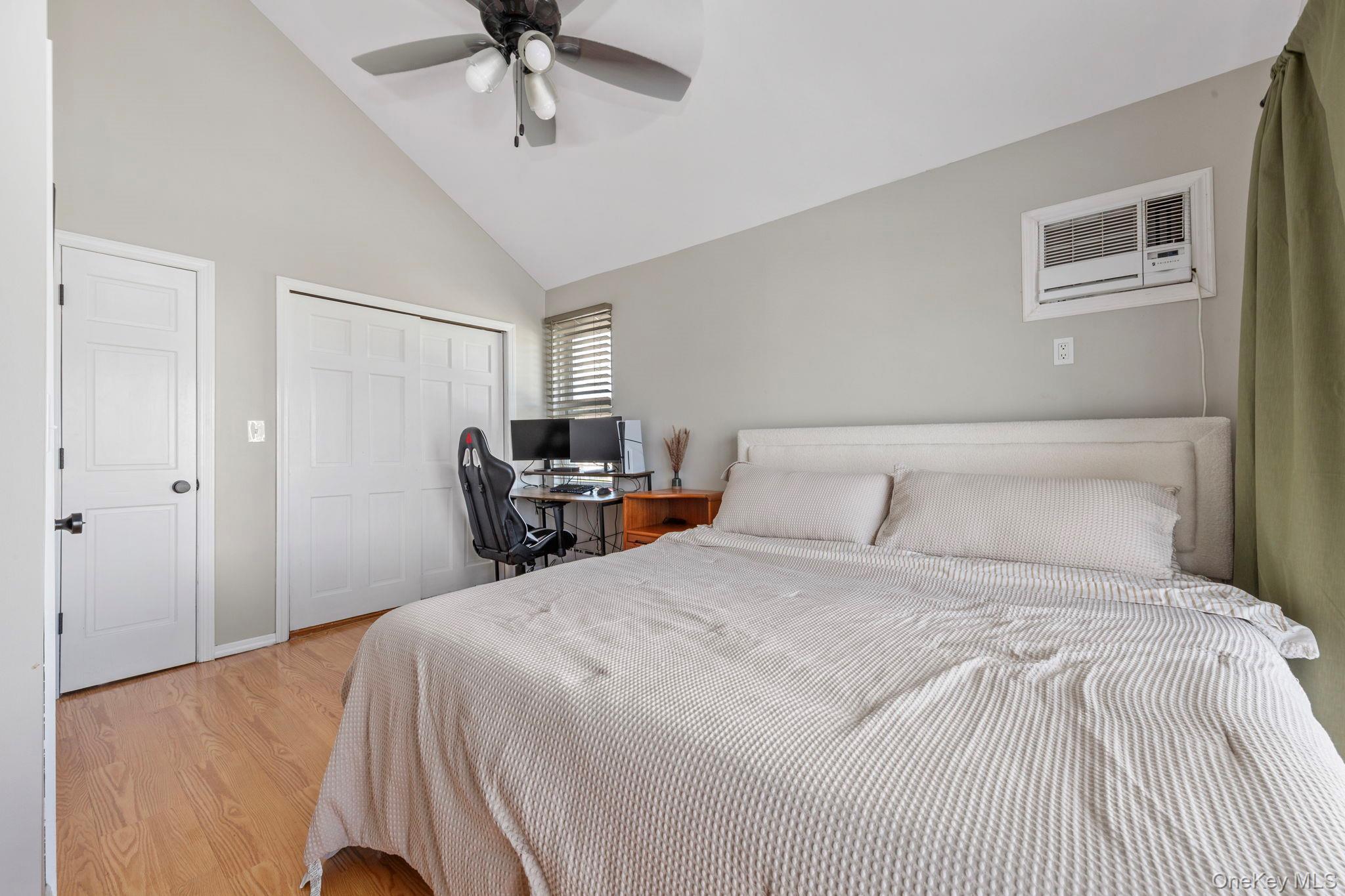 Single Family Clubhouse  Nassau County, NY 11710, MLS-981048-15