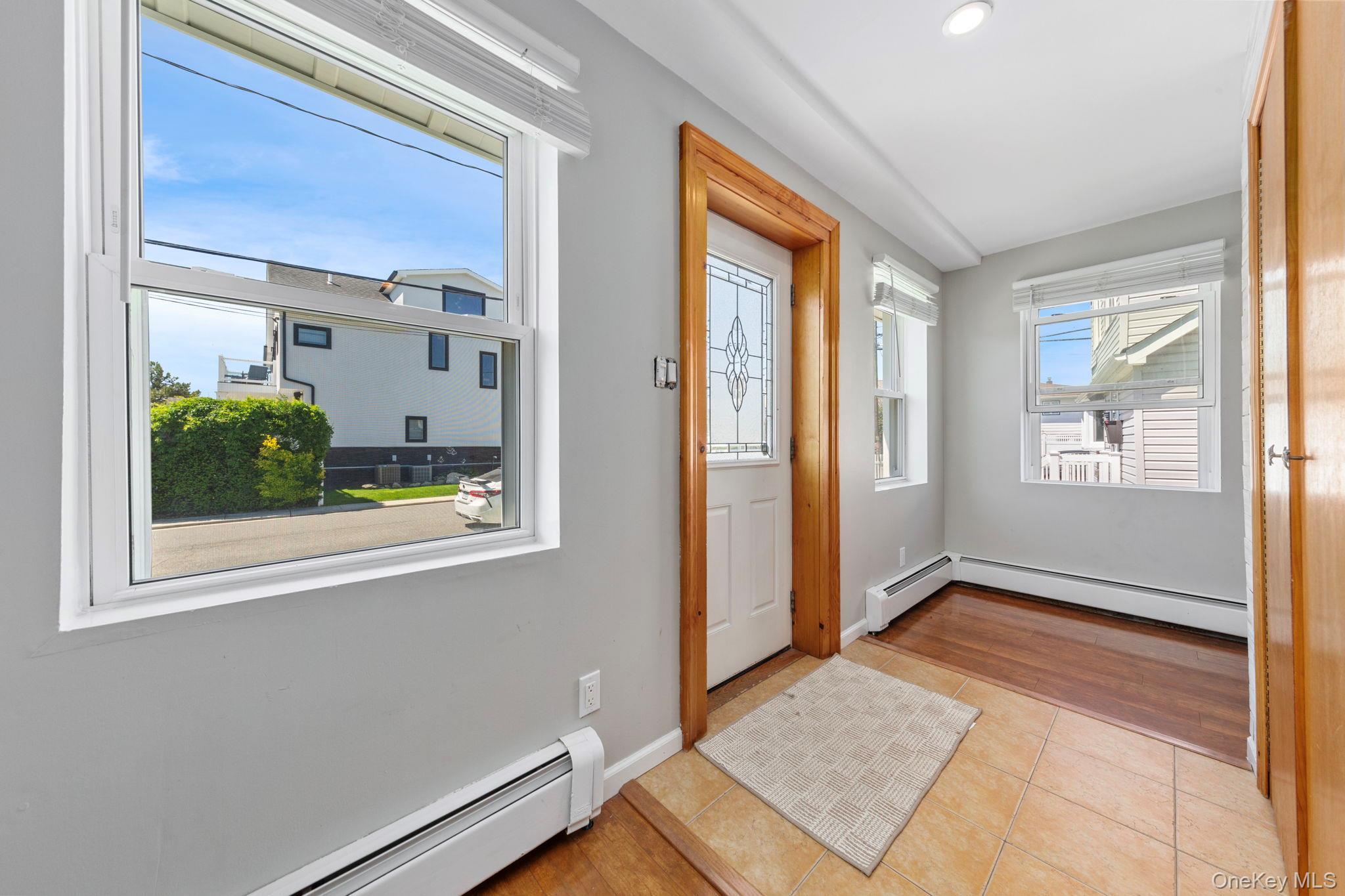 Single Family Clubhouse  Nassau County, NY 11710, MLS-981048-6