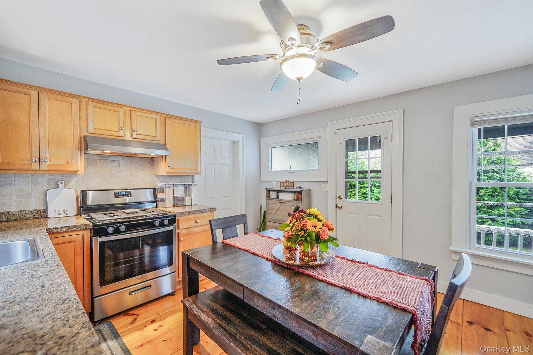 Single Family Maple  Suffolk County, NY 11772, MLS-981106-7