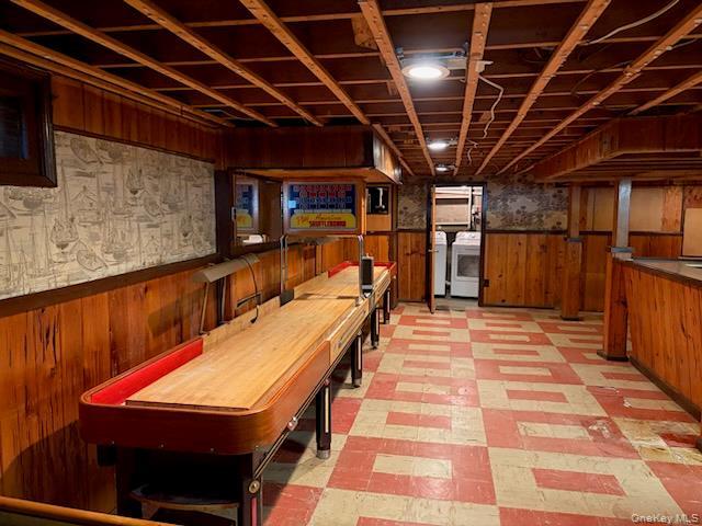 Single Family Old Country  Suffolk County, NY 11729, MLS-981111-11