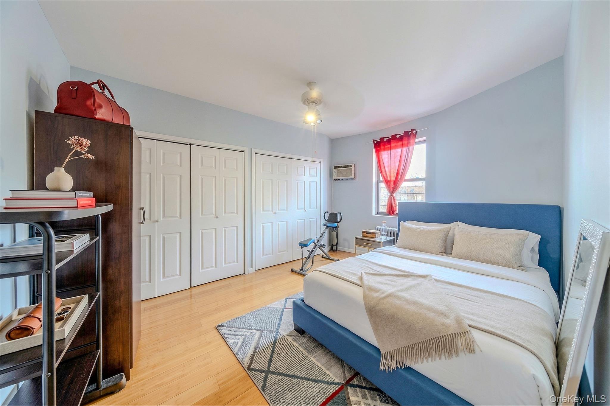 Single Family Glover  Bronx, NY 10462, MLS-981119-11
