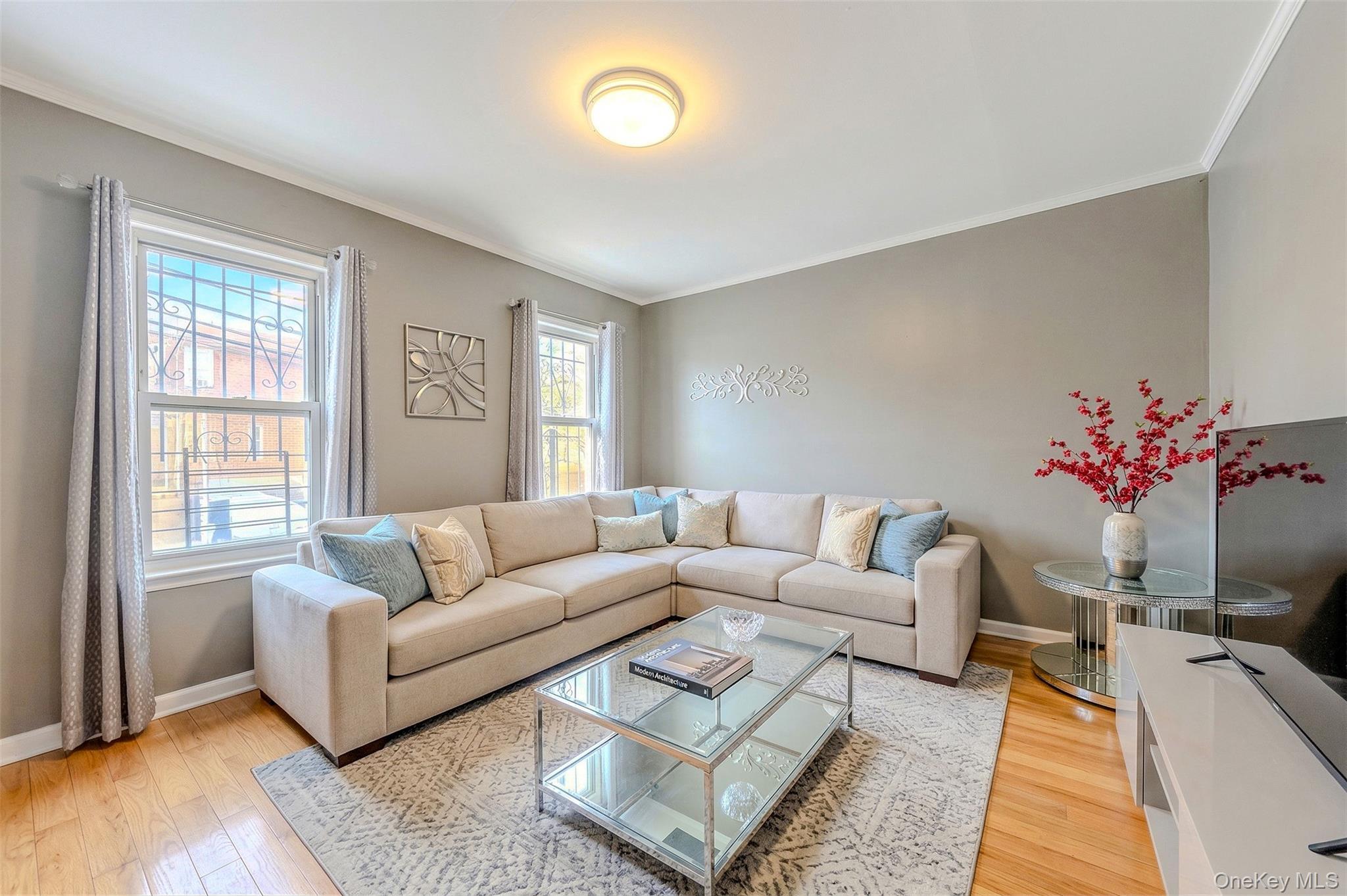 Single Family Glover  Bronx, NY 10462, MLS-981119-13