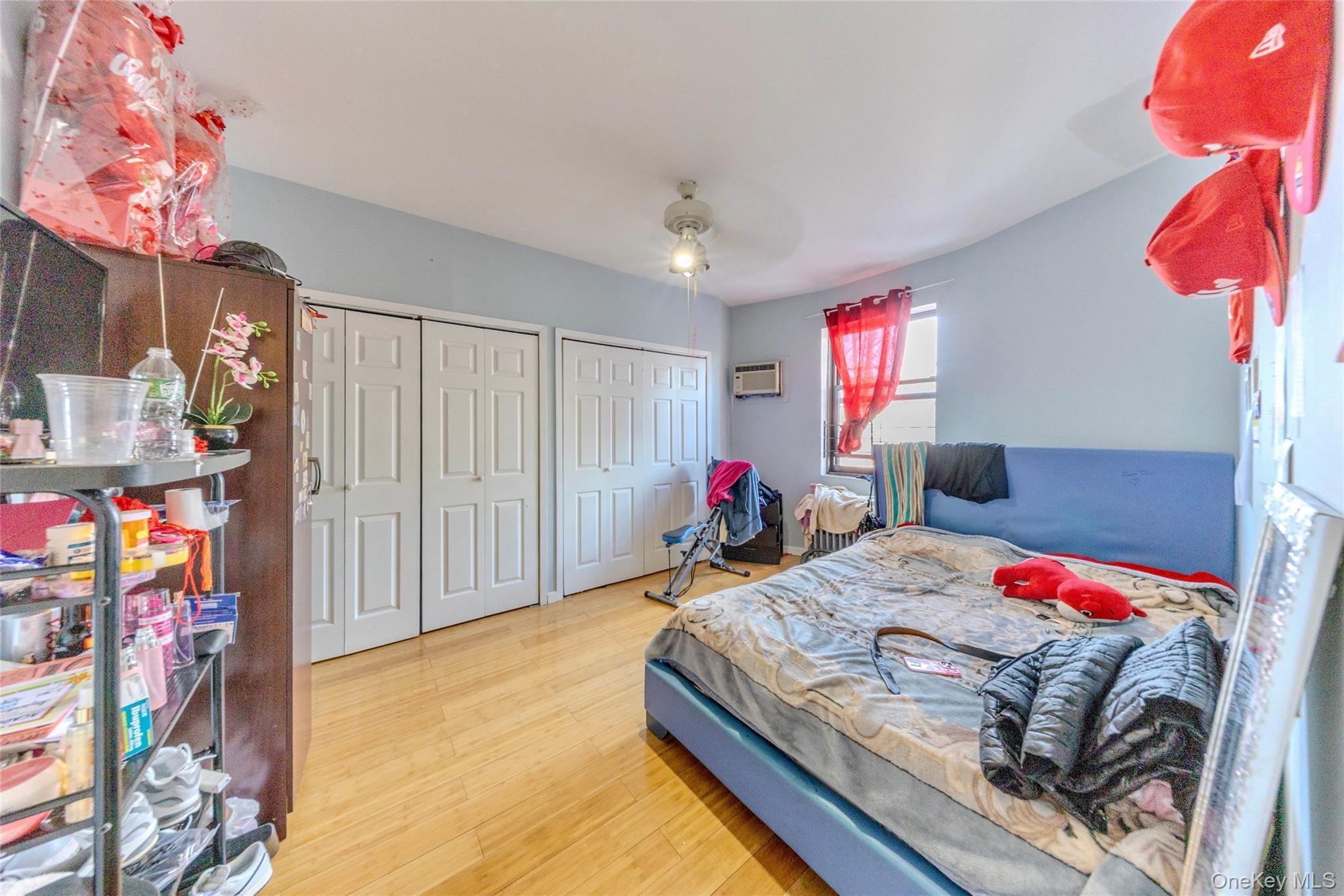 Single Family Glover  Bronx, NY 10462, MLS-981119-20