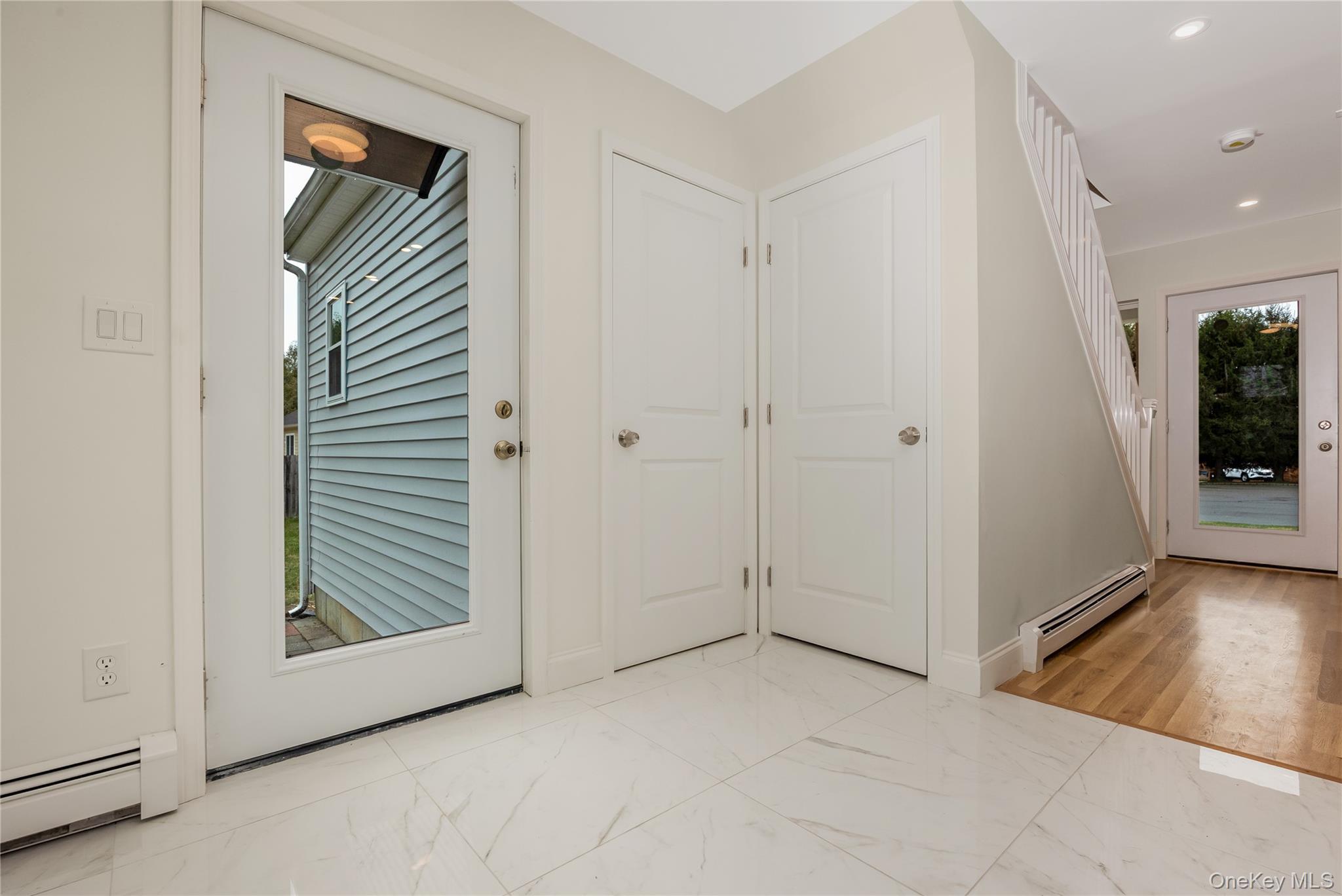 Single Family Buckskin  Suffolk County, NY 11901, MLS-981123-12