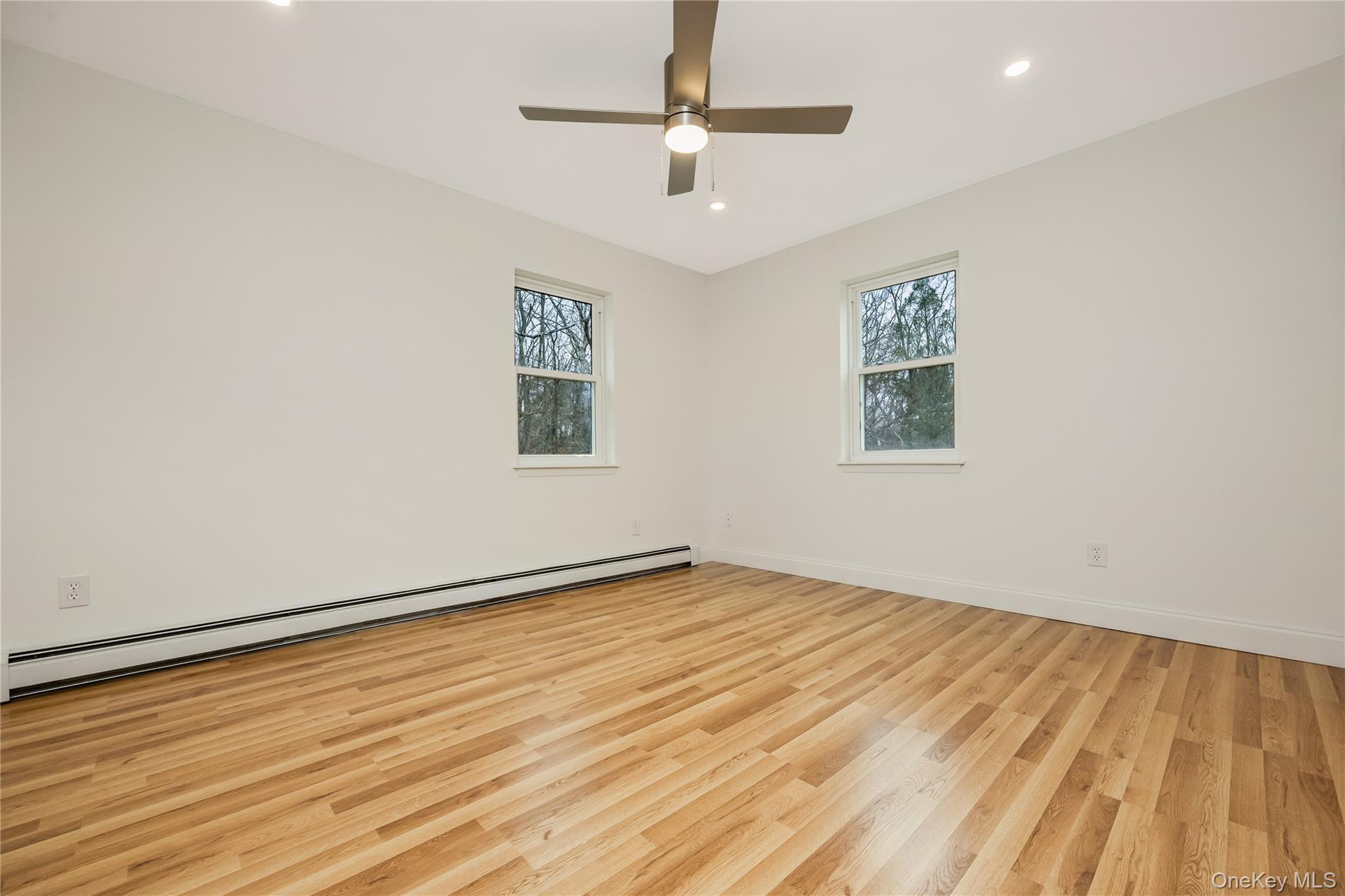 Single Family Buckskin  Suffolk County, NY 11901, MLS-981123-18