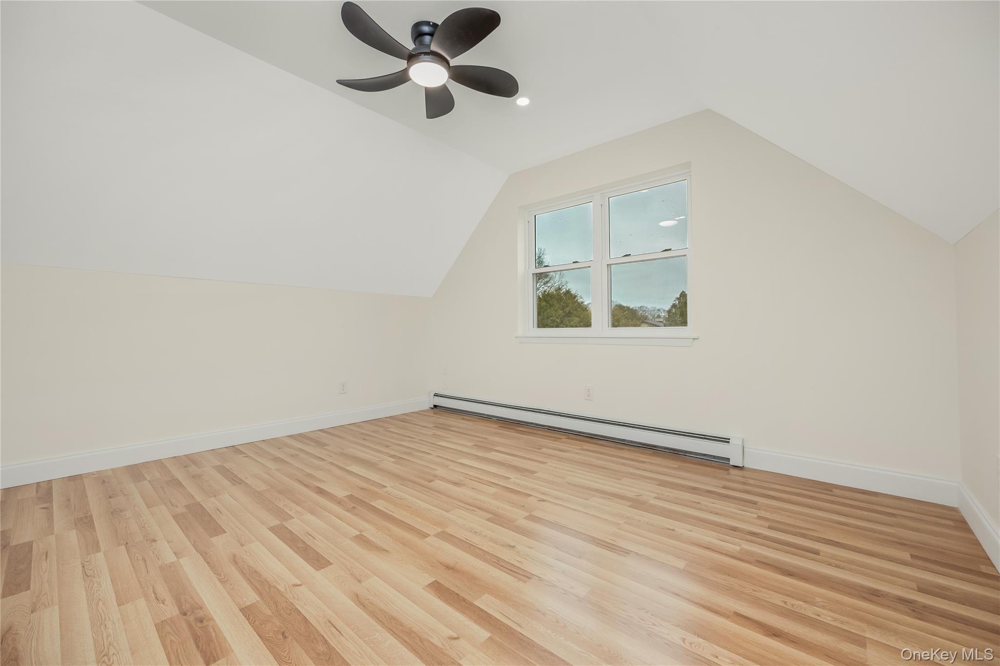 Single Family Buckskin  Suffolk County, NY 11901, MLS-981123-21