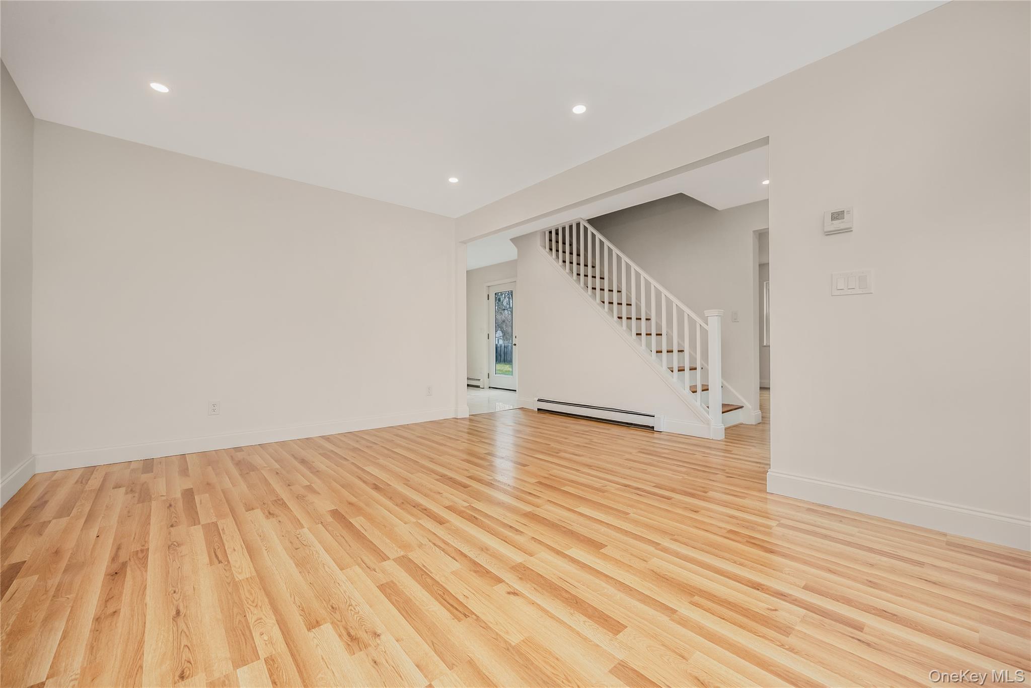 Single Family Buckskin  Suffolk County, NY 11901, MLS-981123-6