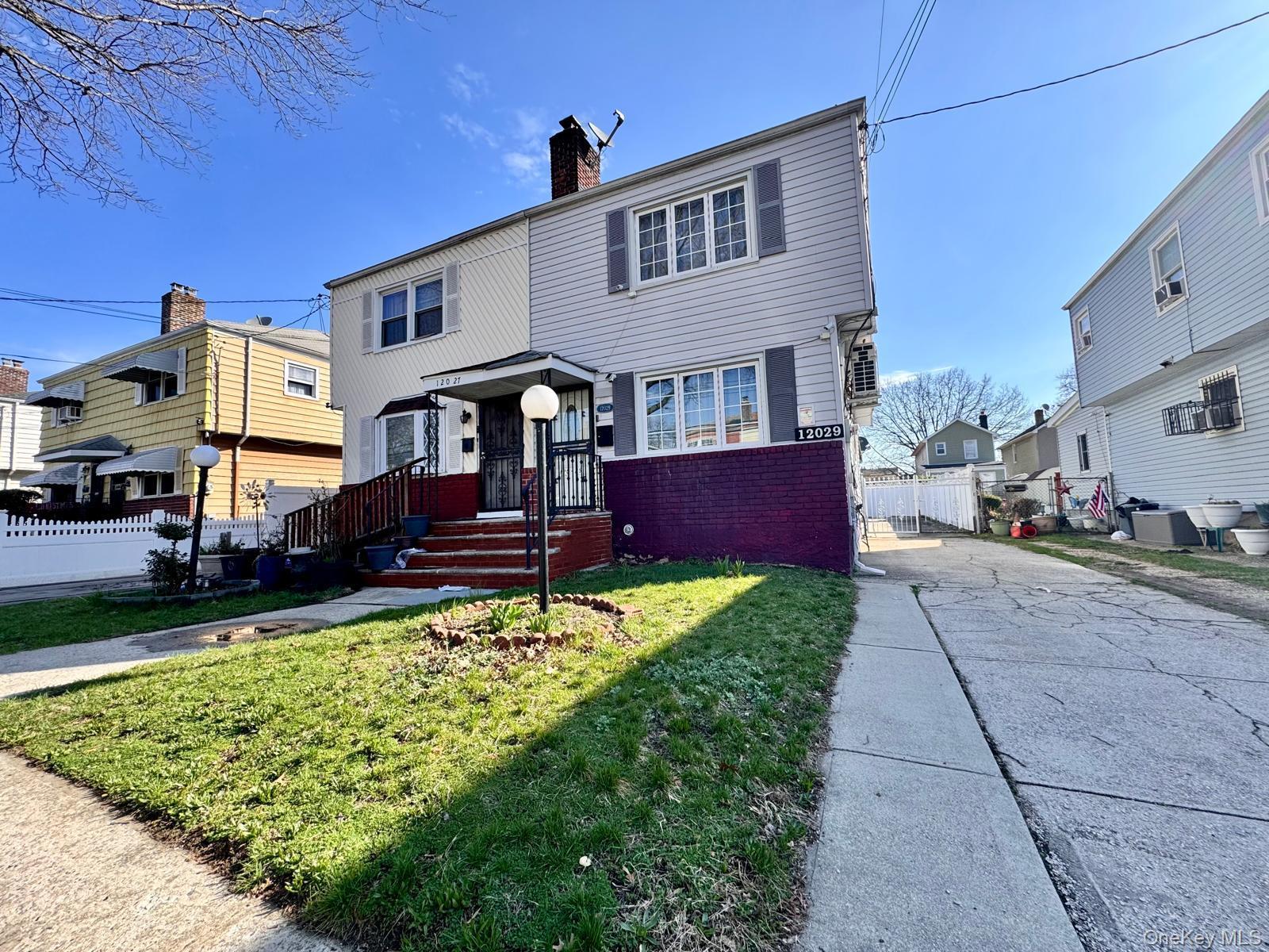 Single Family Inwood  Queens, NY 11436, MLS-981137-2
