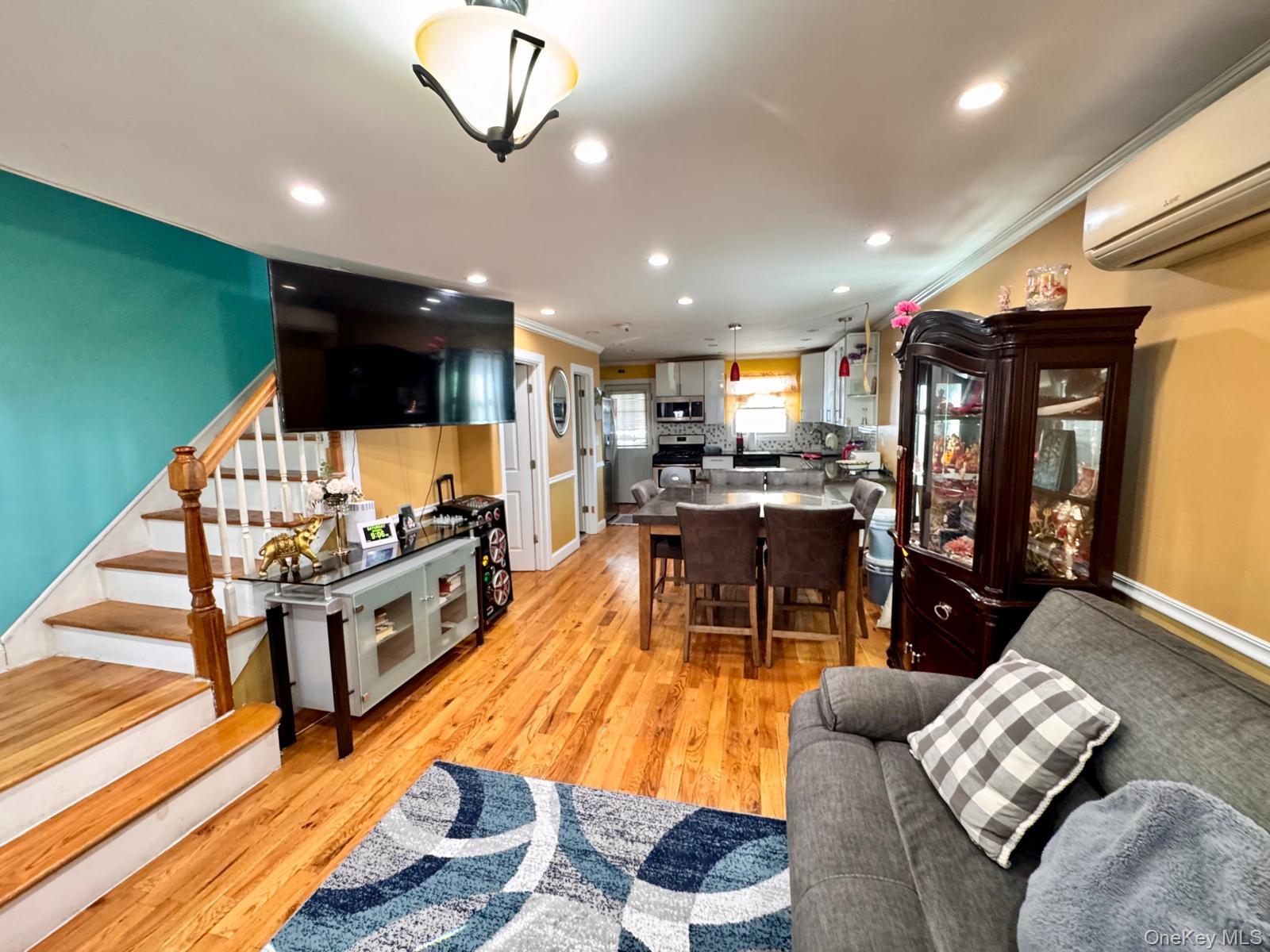 Single Family Inwood  Queens, NY 11436, MLS-981137-8