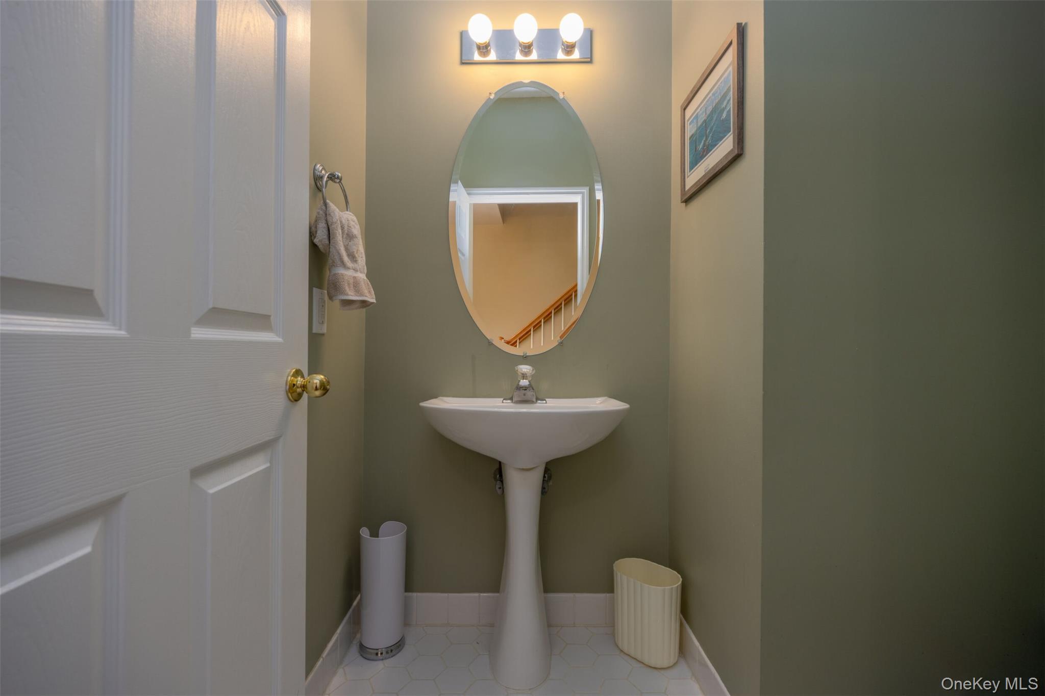 Condo Cragmere  Rockland County, NY 10954, MLS-981141-11