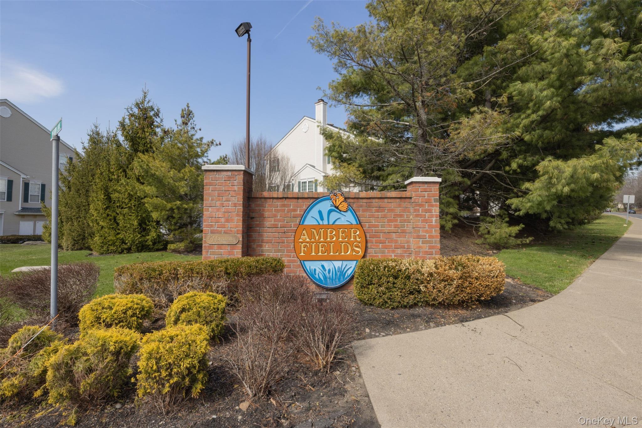 Condo Cragmere  Rockland County, NY 10954, MLS-981141-25