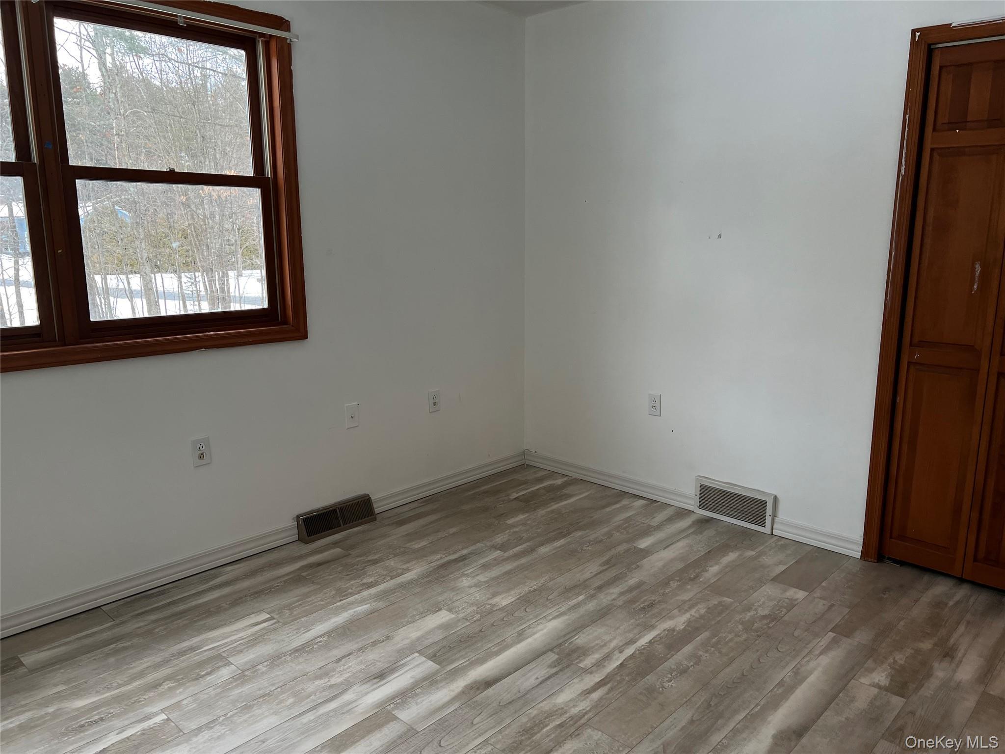 Single Family Aviation  Warren County, NY 12804, MLS-981142-3