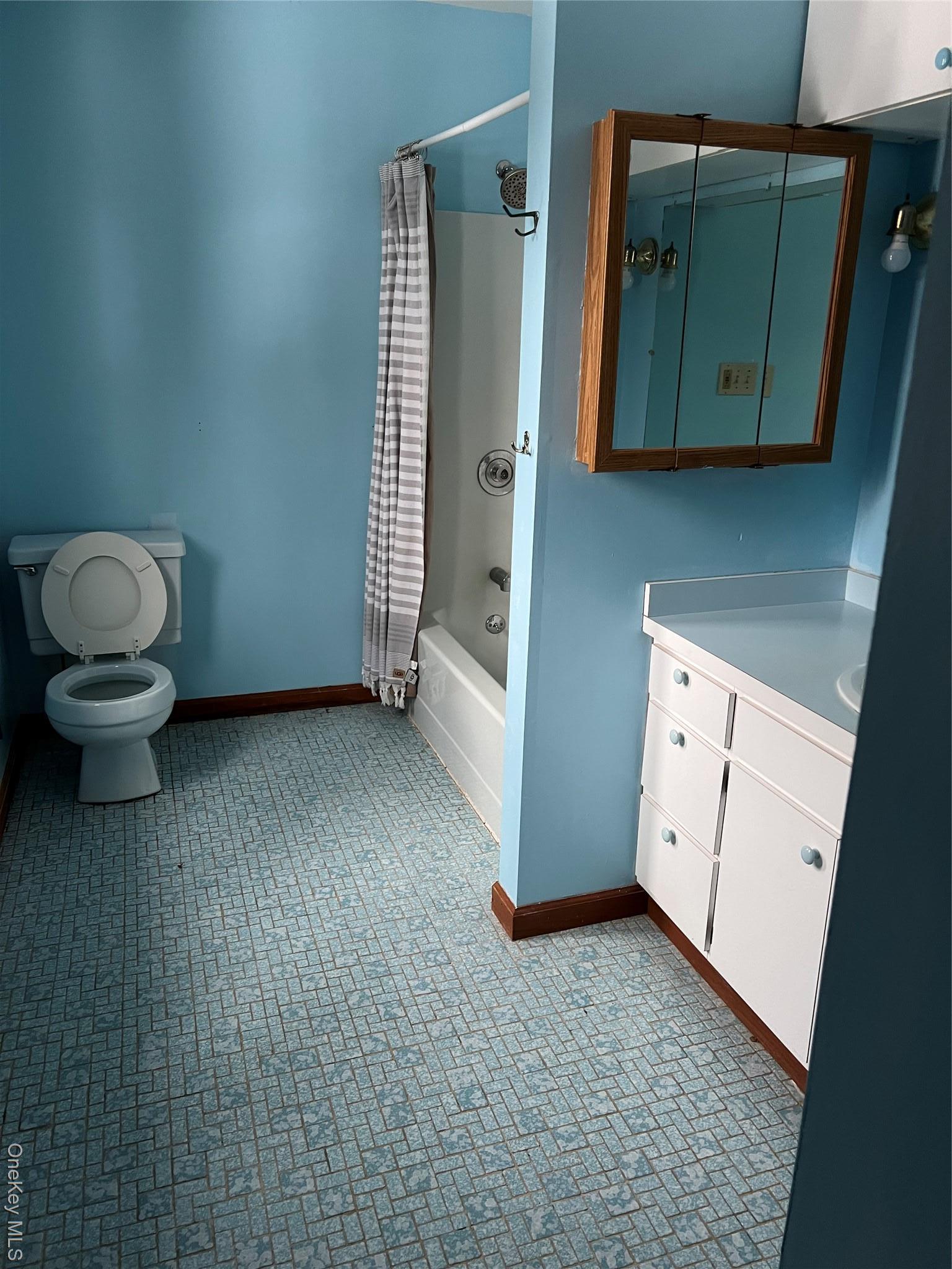 Single Family Aviation  Warren County, NY 12804, MLS-981142-6