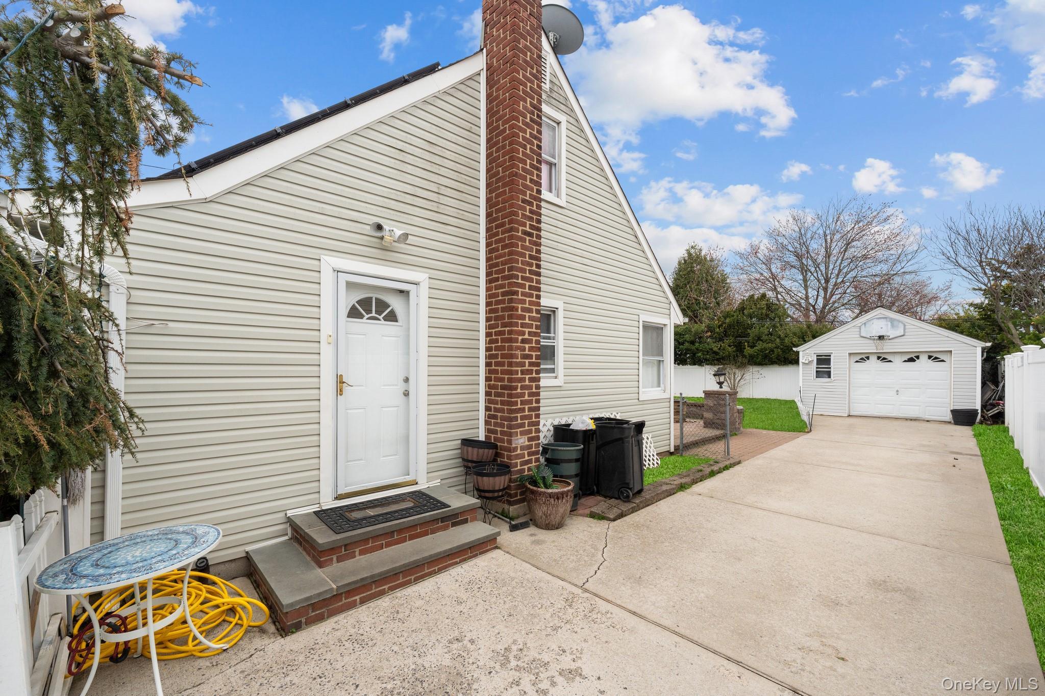 Single Family Buchanan  Nassau County, NY 11554, MLS-981148-5