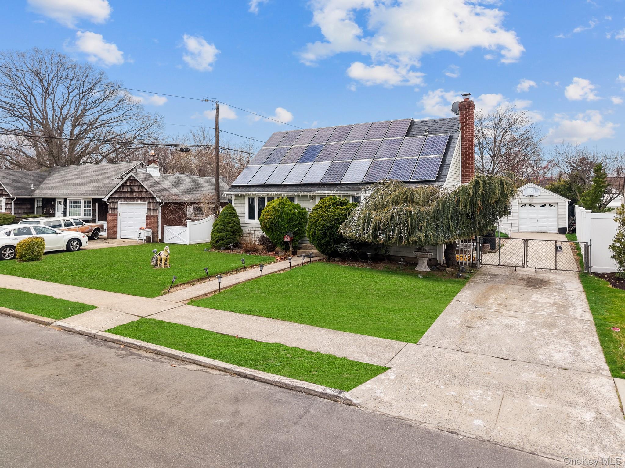 Single Family Buchanan  Nassau County, NY 11554, MLS-981148-7