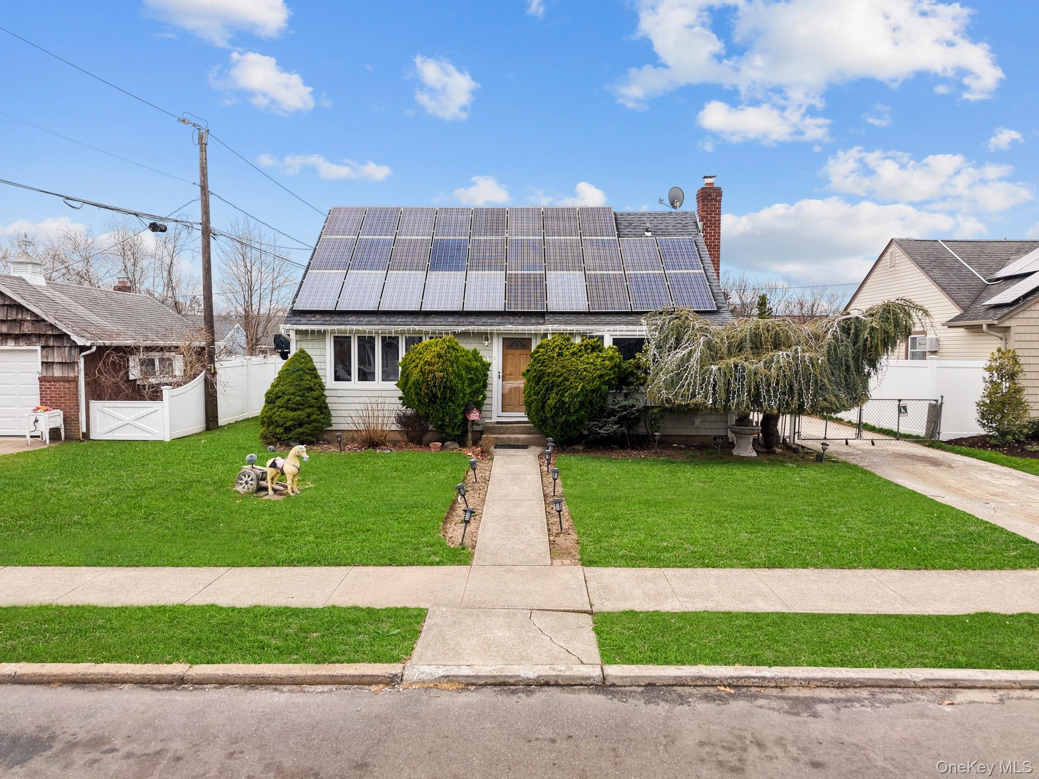 Single Family Buchanan  Nassau County, NY 11554, MLS-981148-8