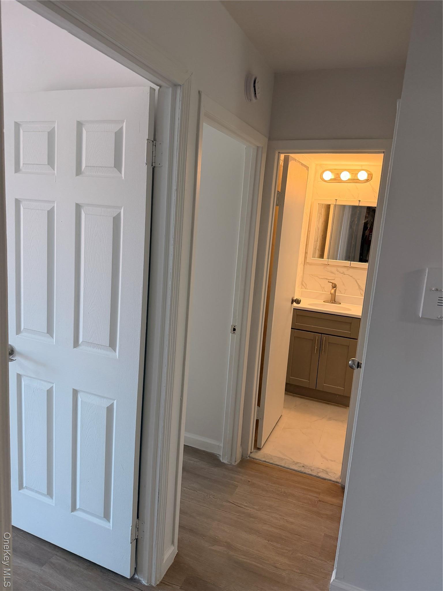 Condo 37th Queens, NY 11354, MLS-981150-5