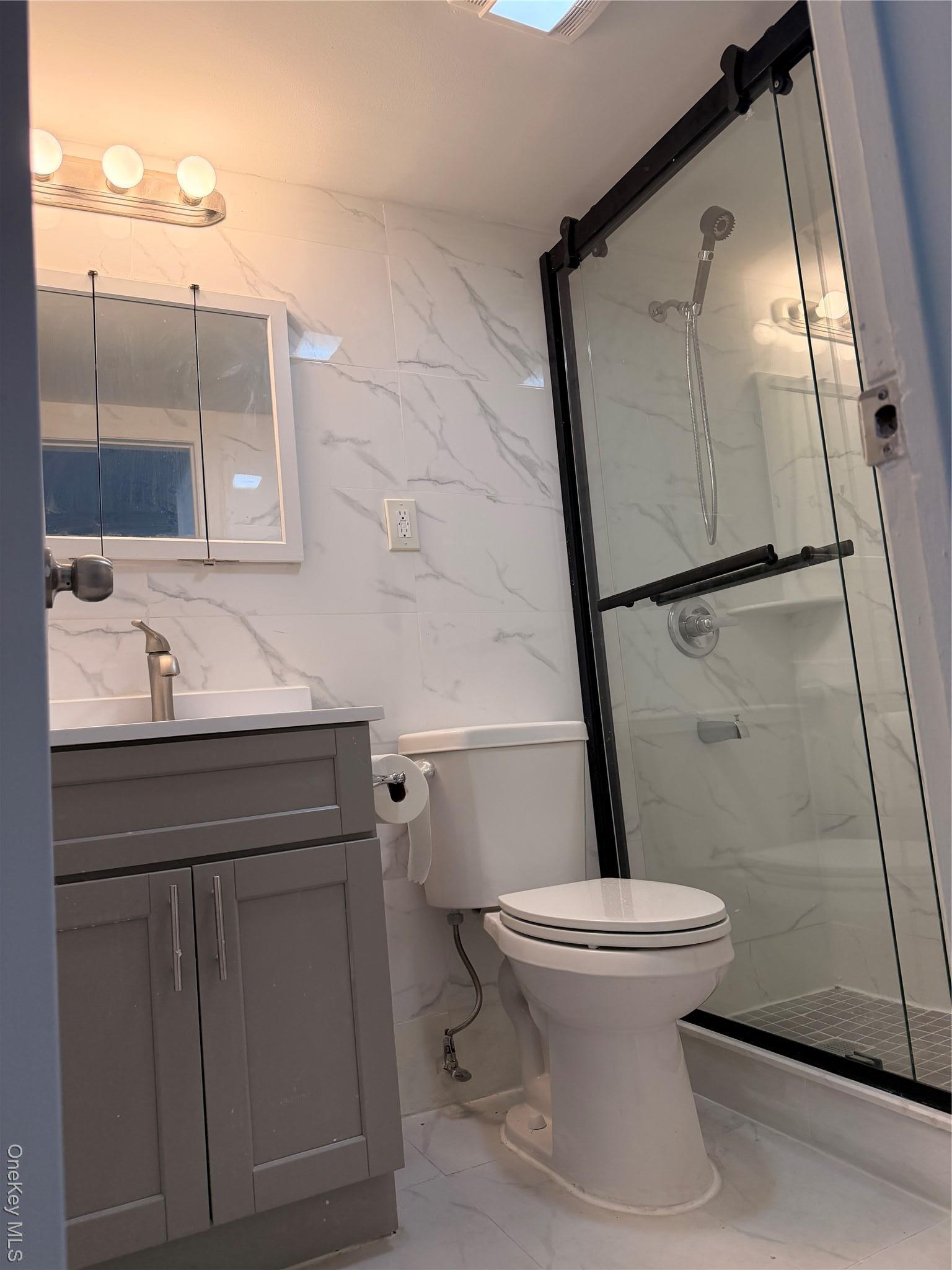 Condo 37th  Queens, NY 11354, MLS-981150-9