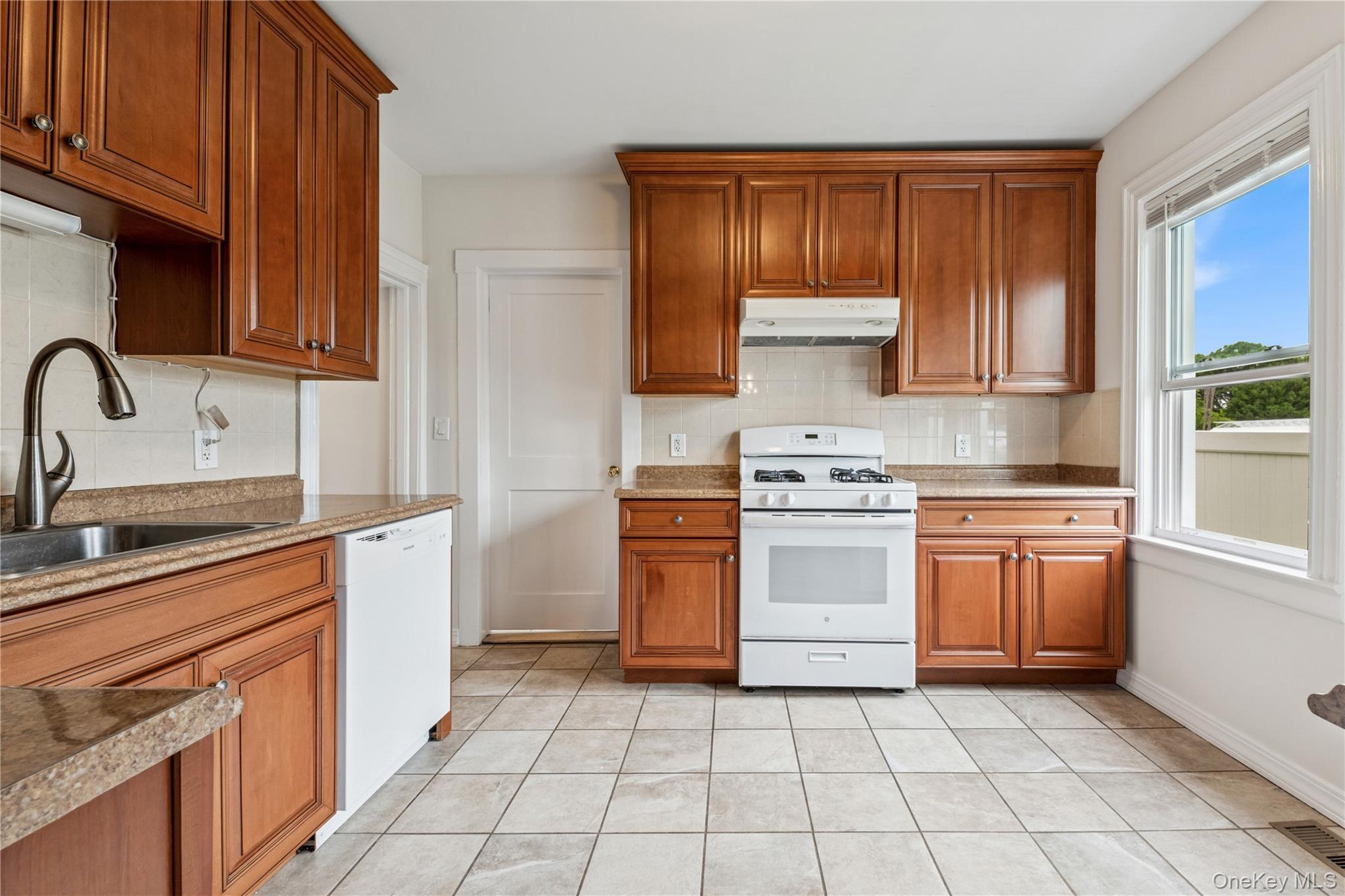 Single Family Ocean  Nassau County, NY 11565, MLS-981152-12