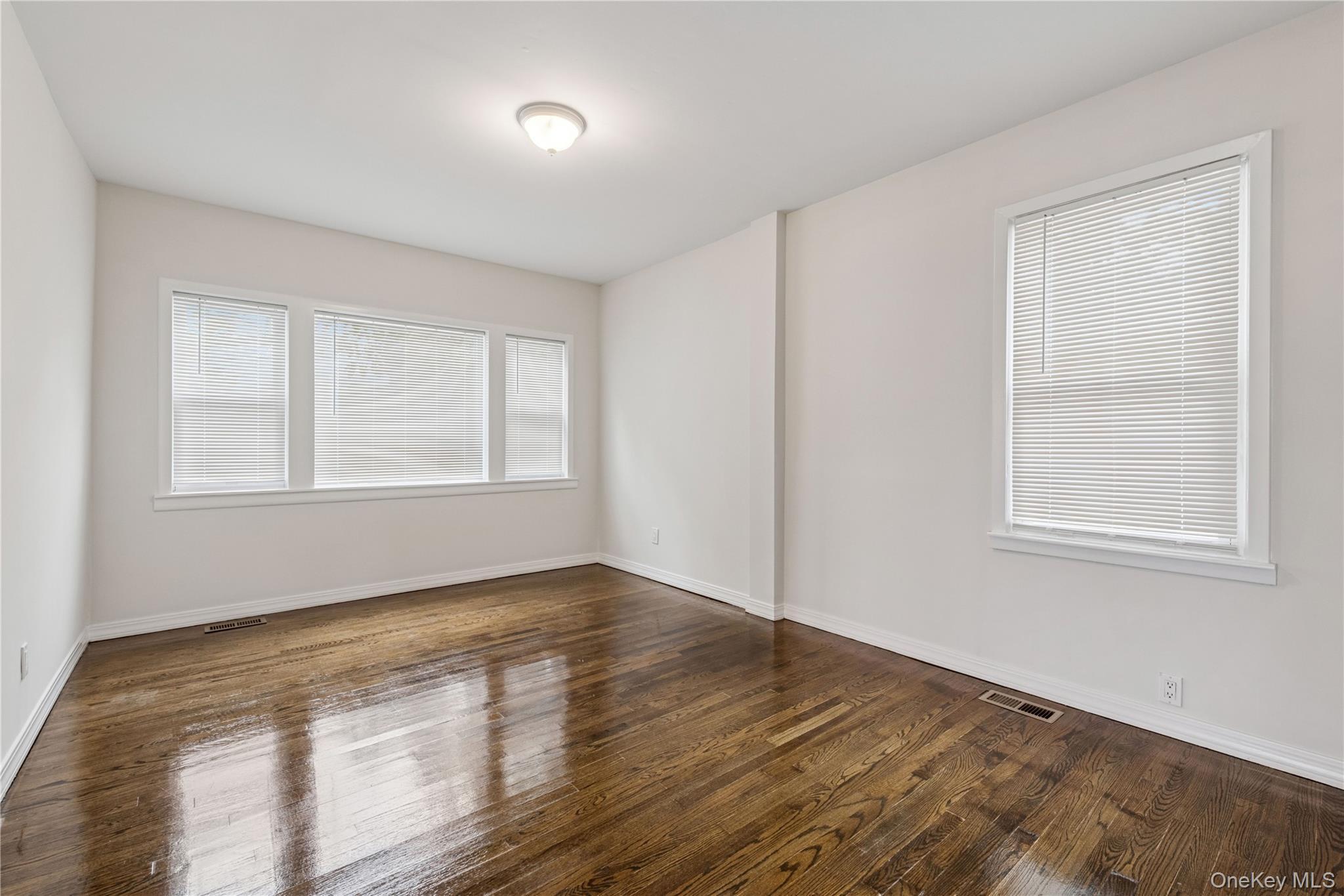Single Family Ocean  Nassau County, NY 11565, MLS-981152-6