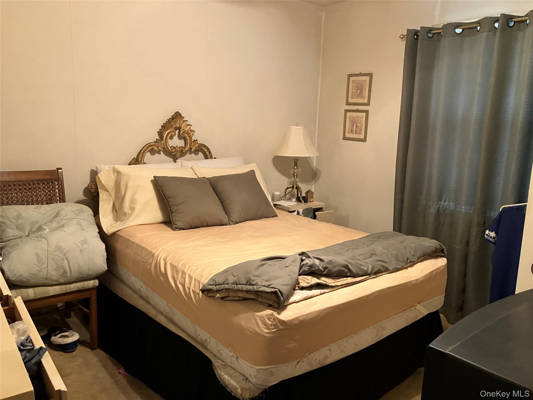 Single Family Cedar  Suffolk County, NY 11951, MLS-981160-7