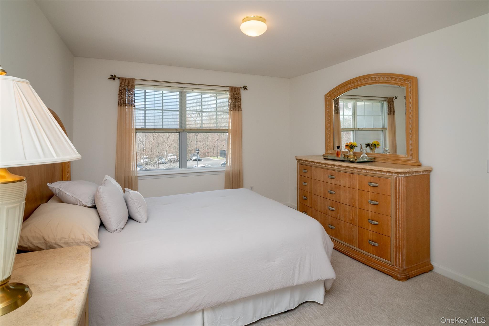 Condo Woodcrest Westchester County, NY 10549, MLS-981169-10