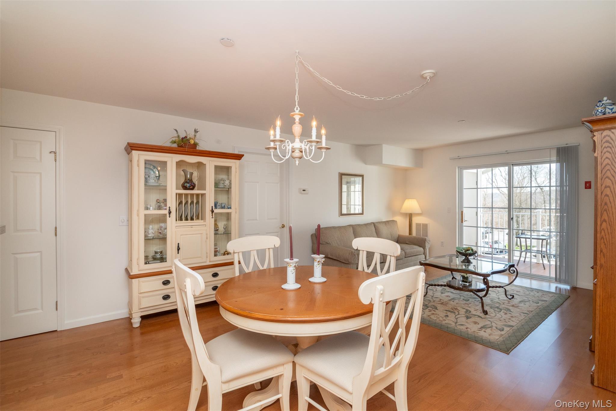 Condo Woodcrest Westchester County, NY 10549, MLS-981169-7