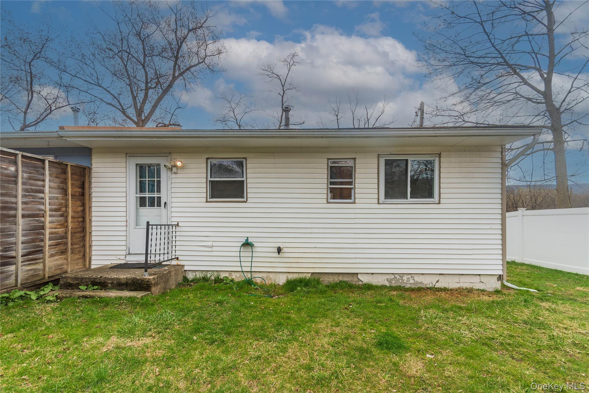Single Family Lafayette  Orange County, NY 12553, MLS-981186-21