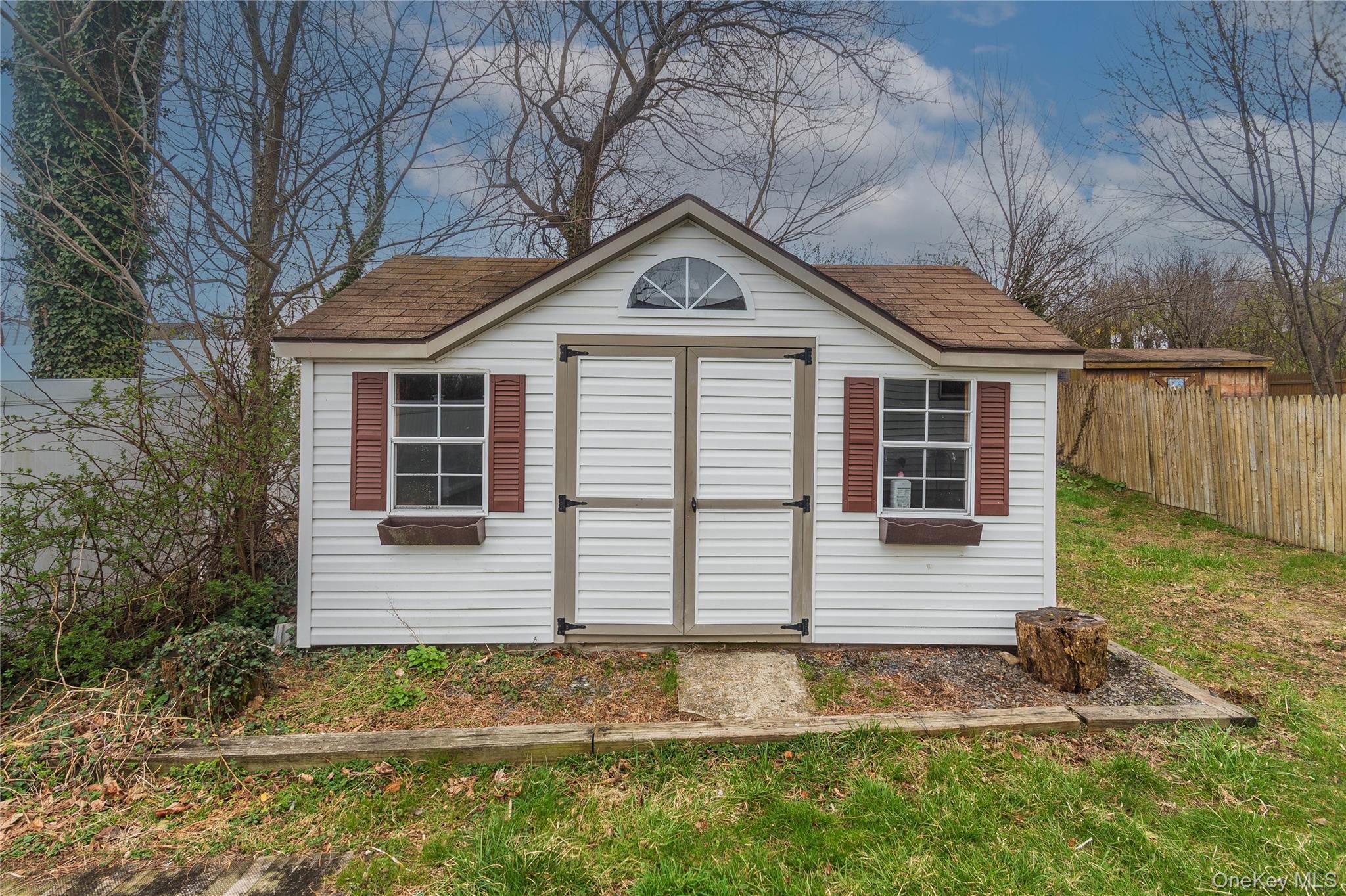 Single Family Lafayette  Orange County, NY 12553, MLS-981186-22