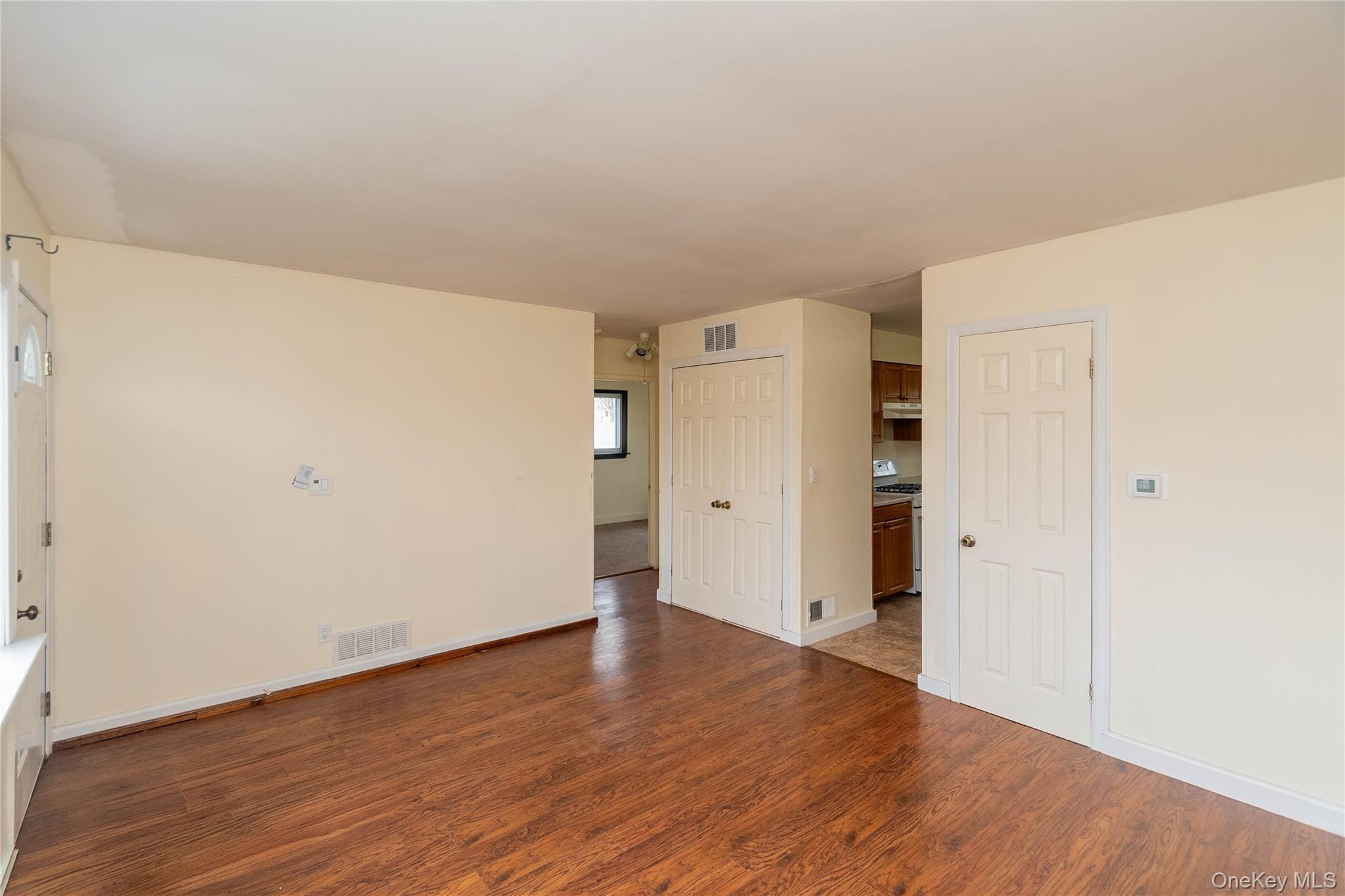 Single Family Lafayette  Orange County, NY 12553, MLS-981186-4