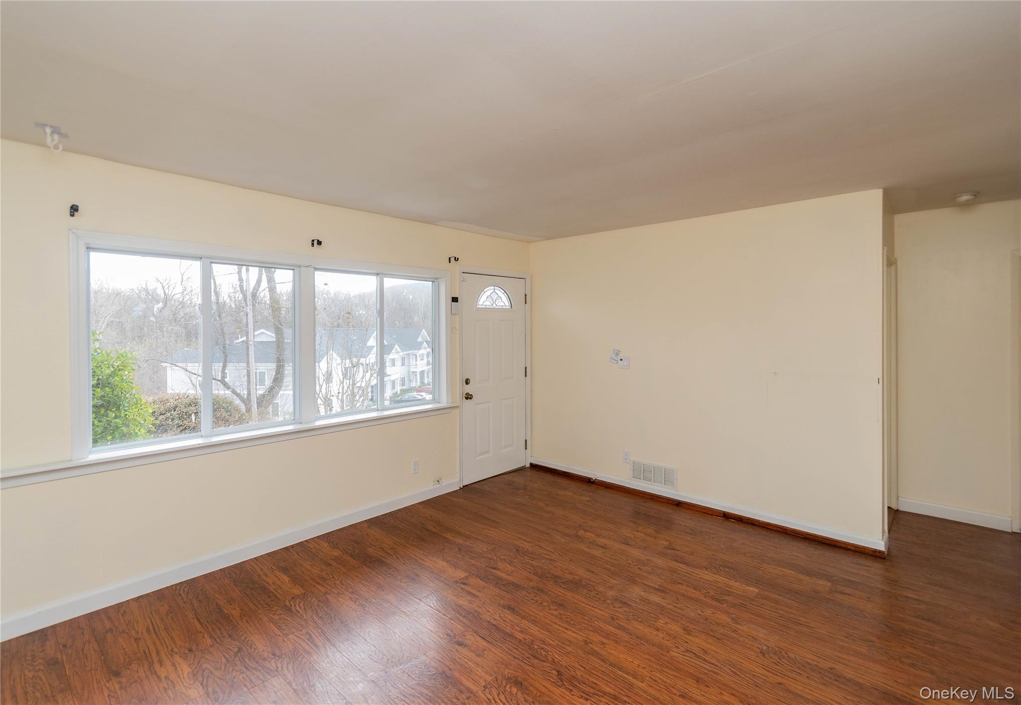 Single Family Lafayette  Orange County, NY 12553, MLS-981186-5