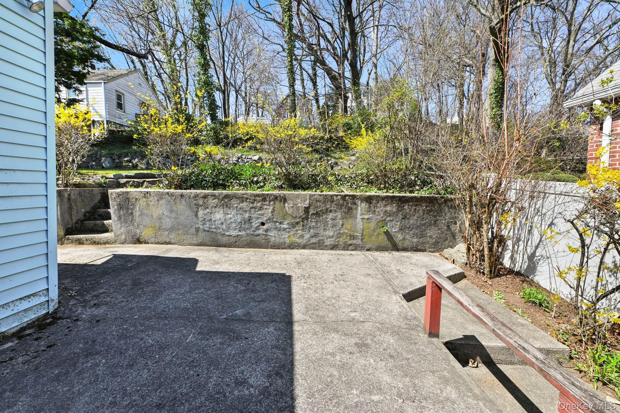 Single Family Sherwood Westchester County, NY 10538, MLS-981217-20
