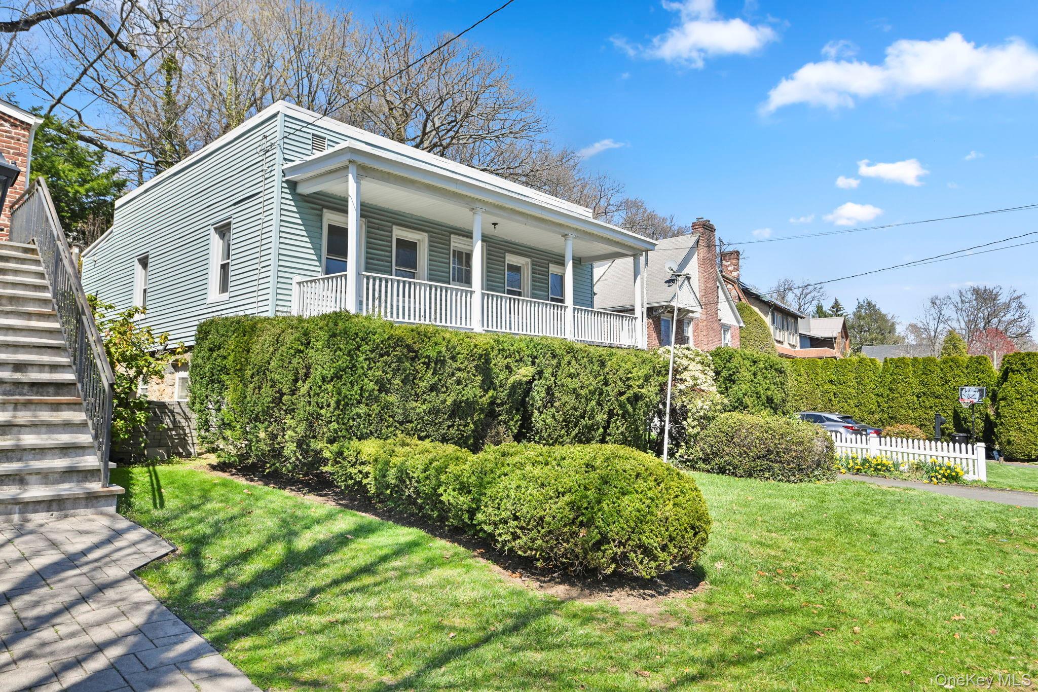 Single Family Sherwood Westchester County, NY 10538, MLS-981217-24