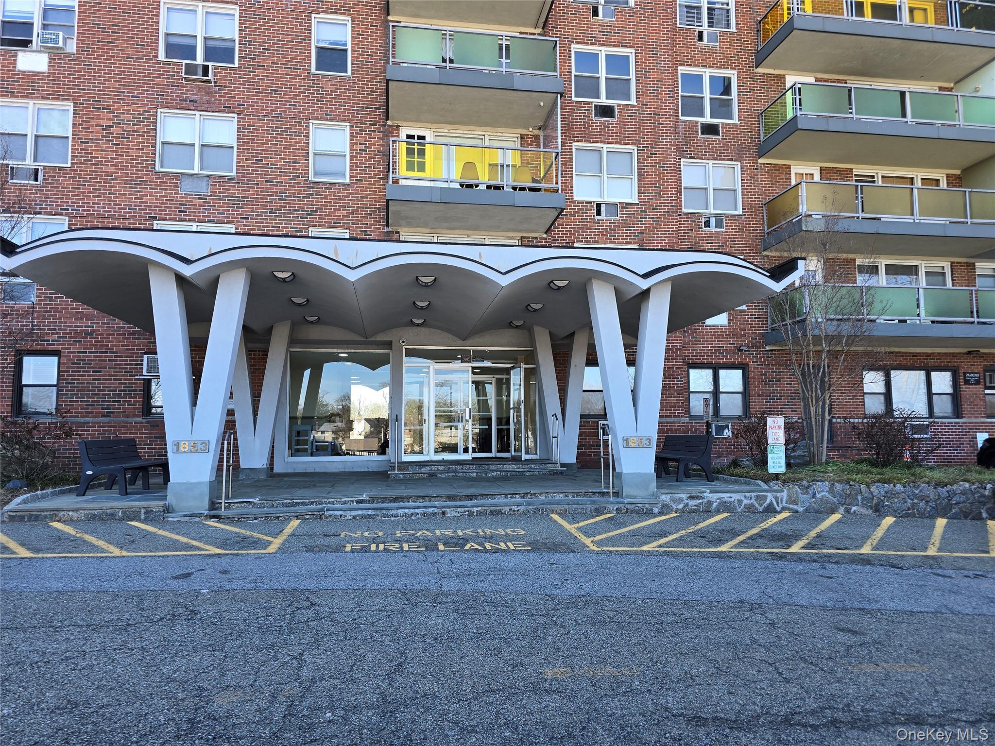 Coop Central Park  Westchester County, NY 10710, MLS-981226-3