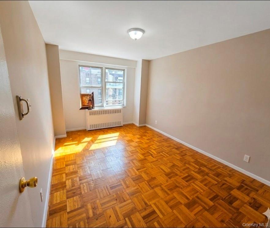 Coop Central Park  Westchester County, NY 10710, MLS-981226-7